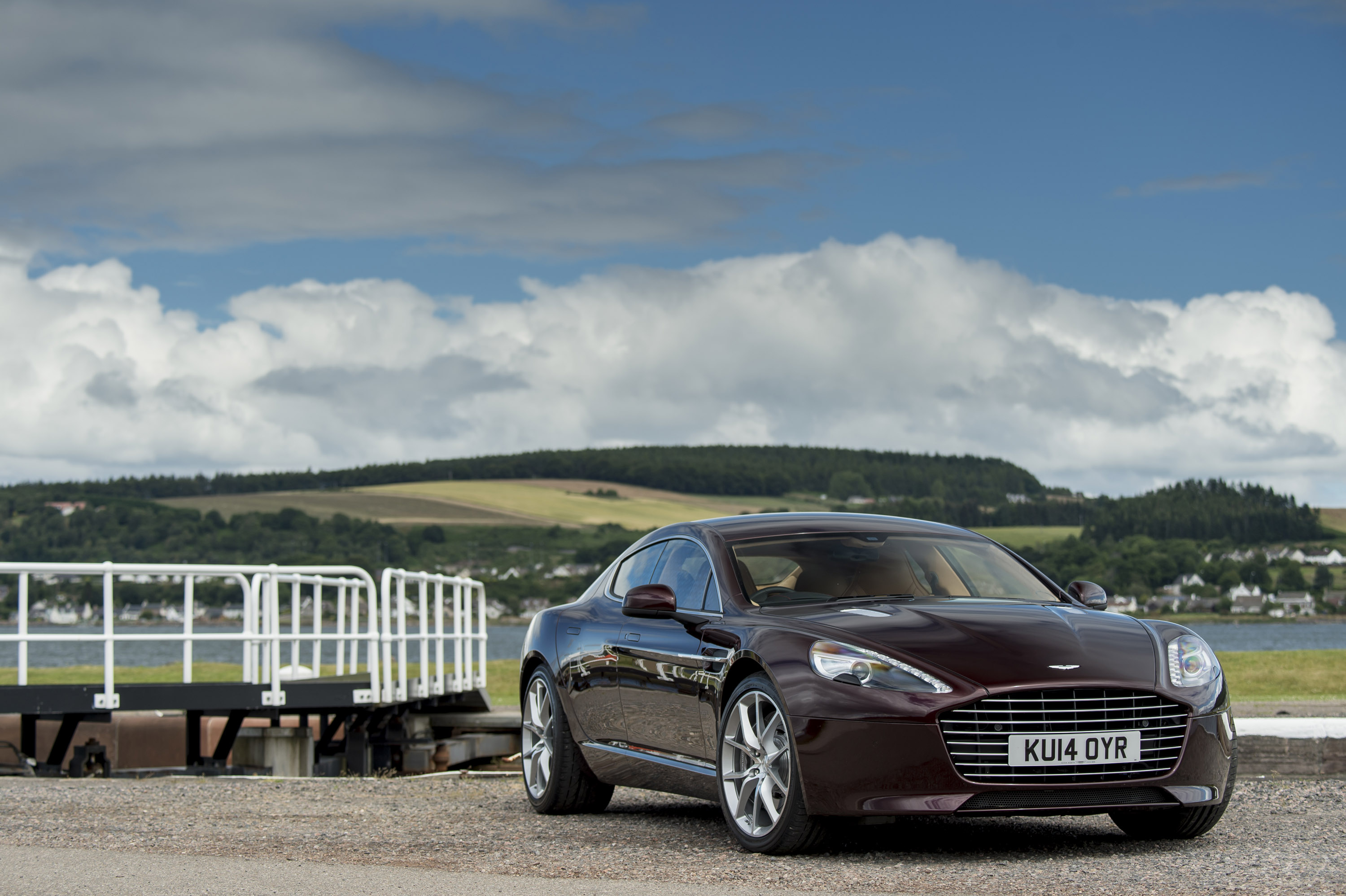 Aston Martin Rapide S photo #3