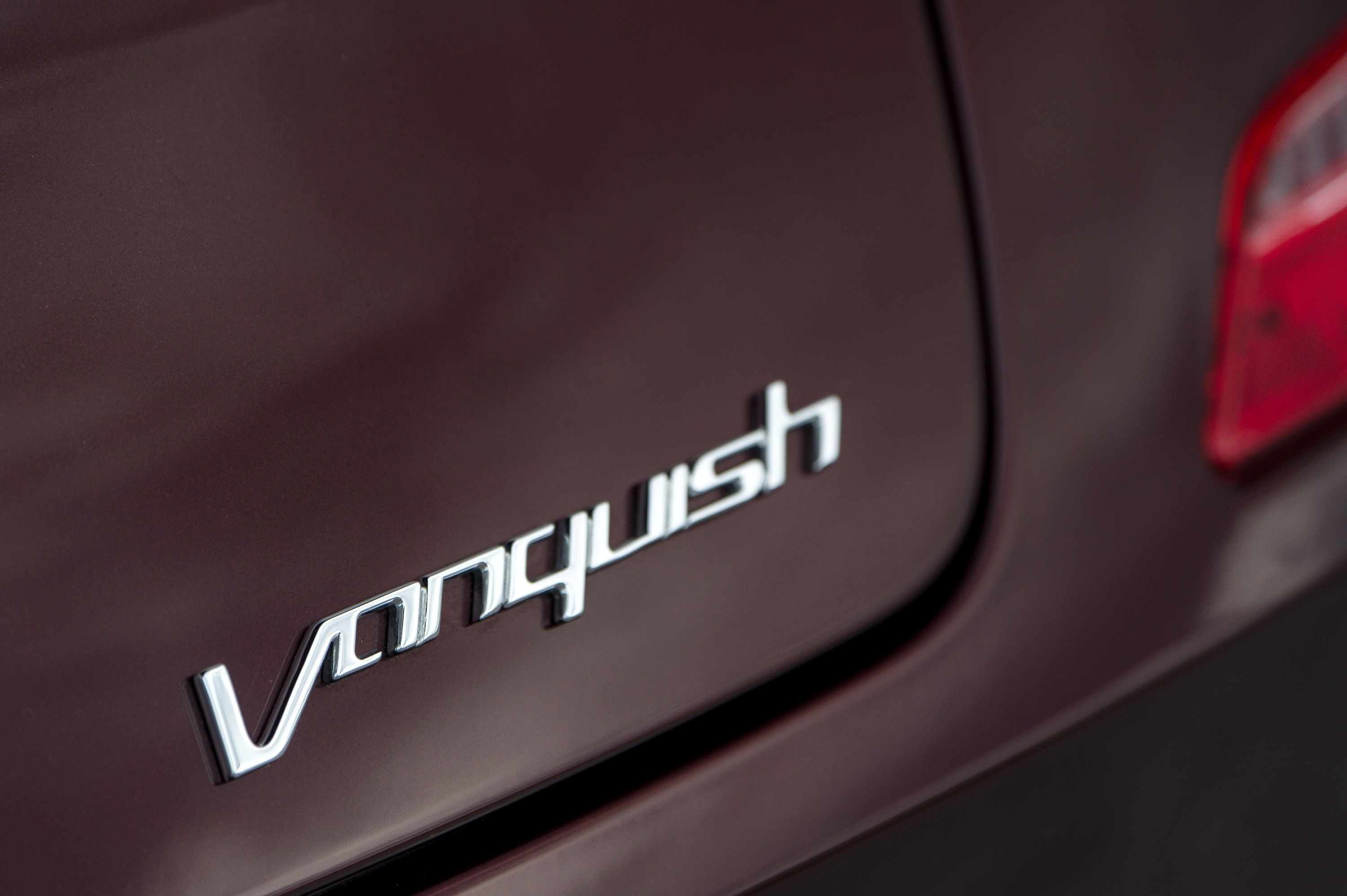Aston Martin Vanquish Volante photo #17