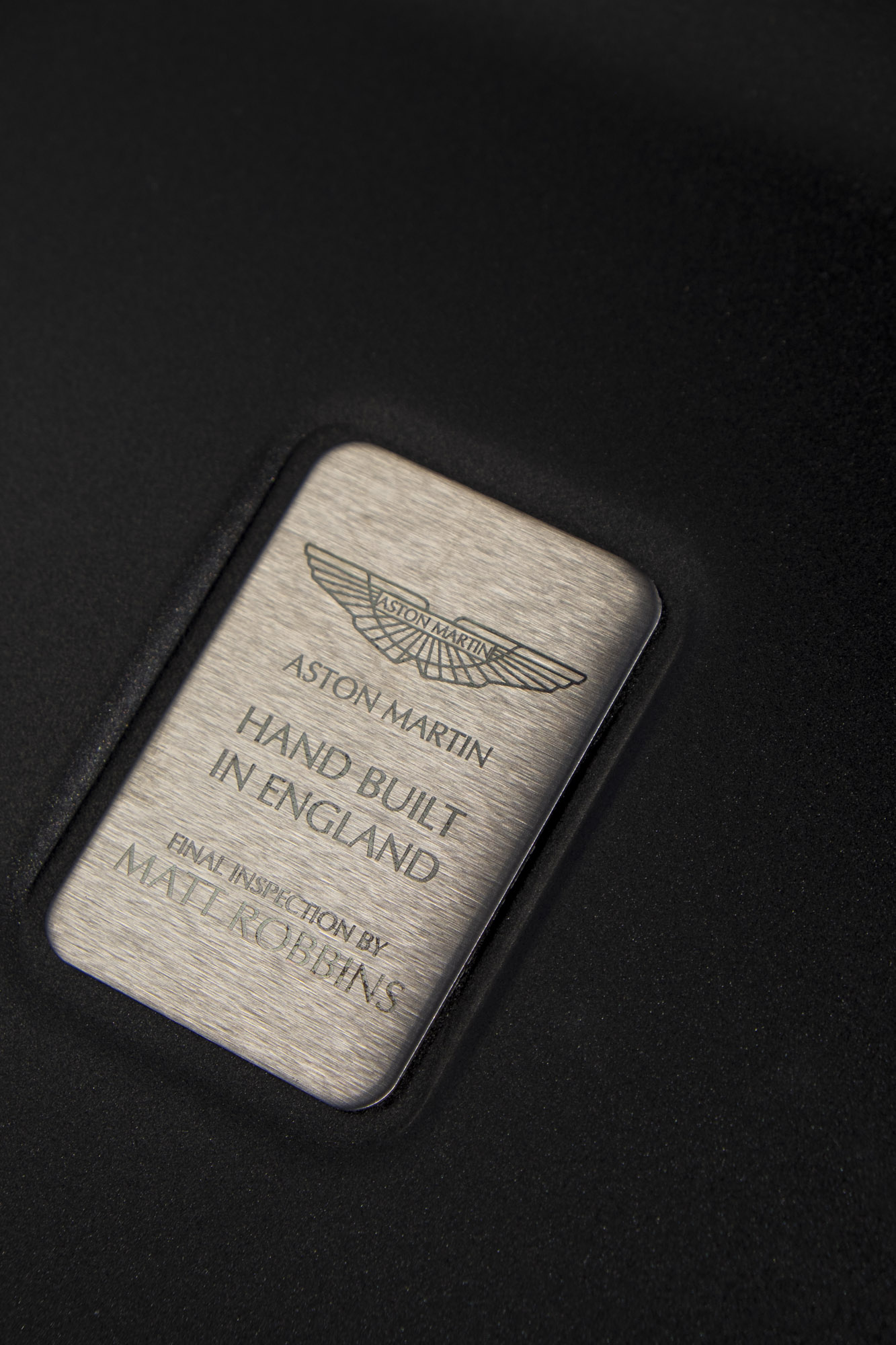 Aston Martin Vanquish photo #21