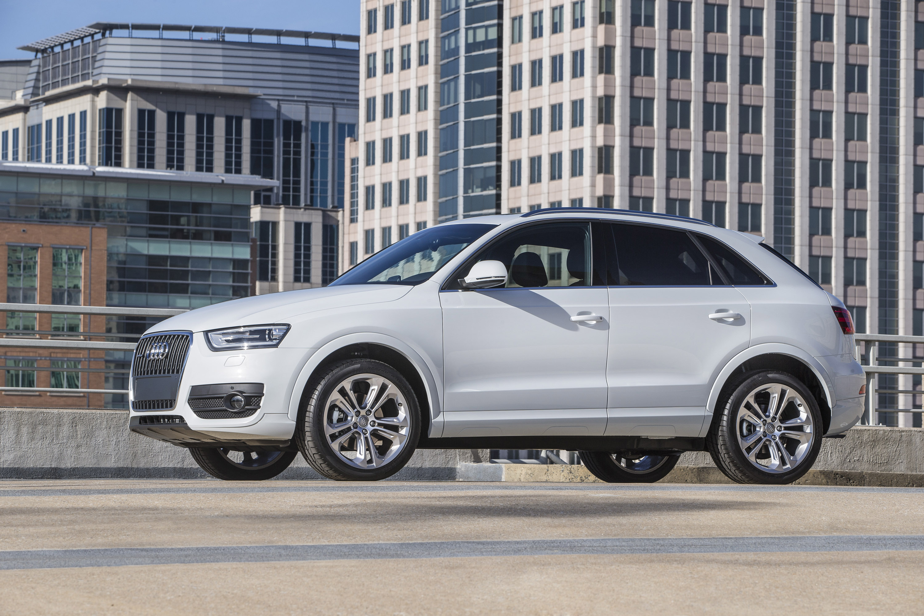 Audi Q3 photo #6