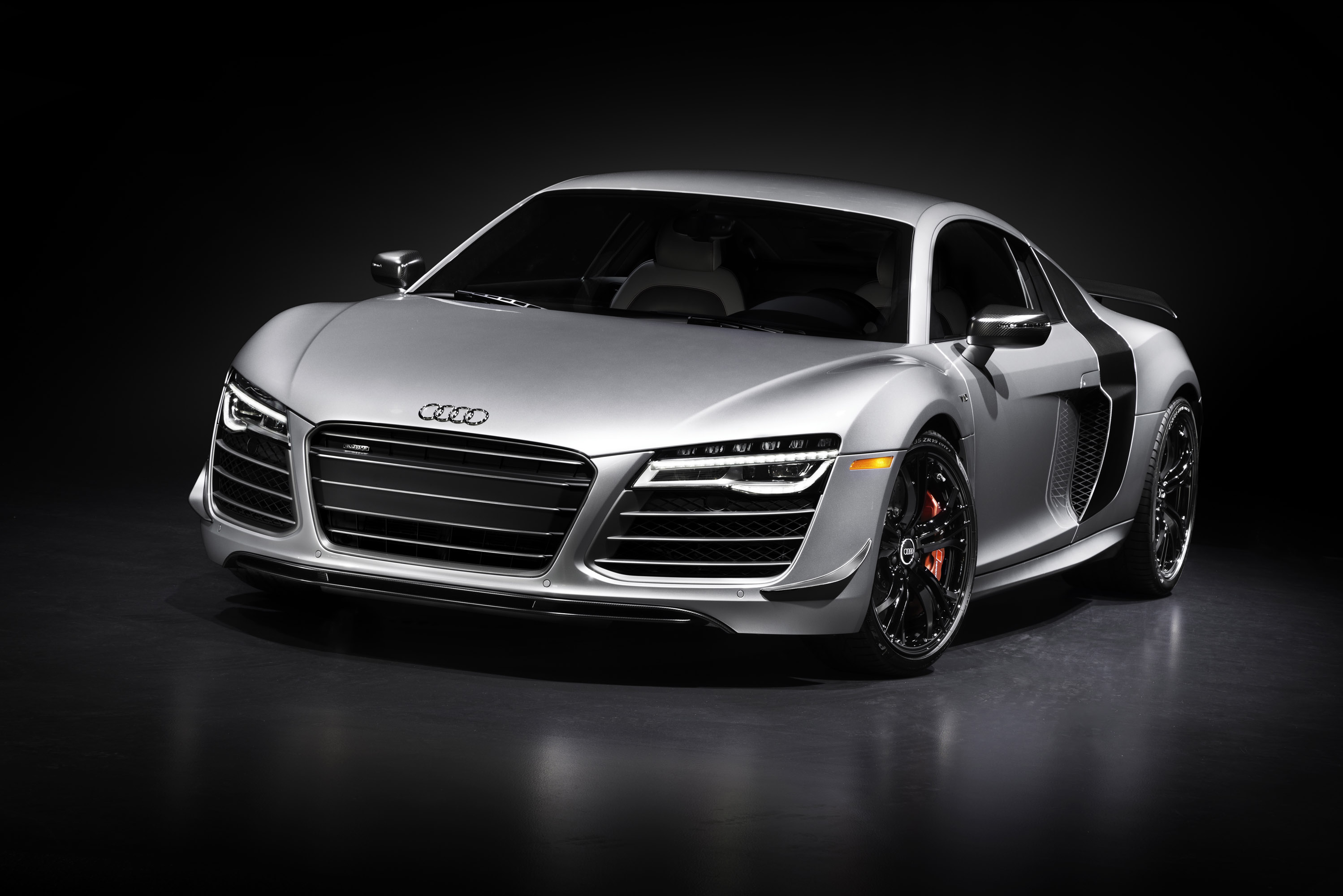 Audi R8 Competition photo #1