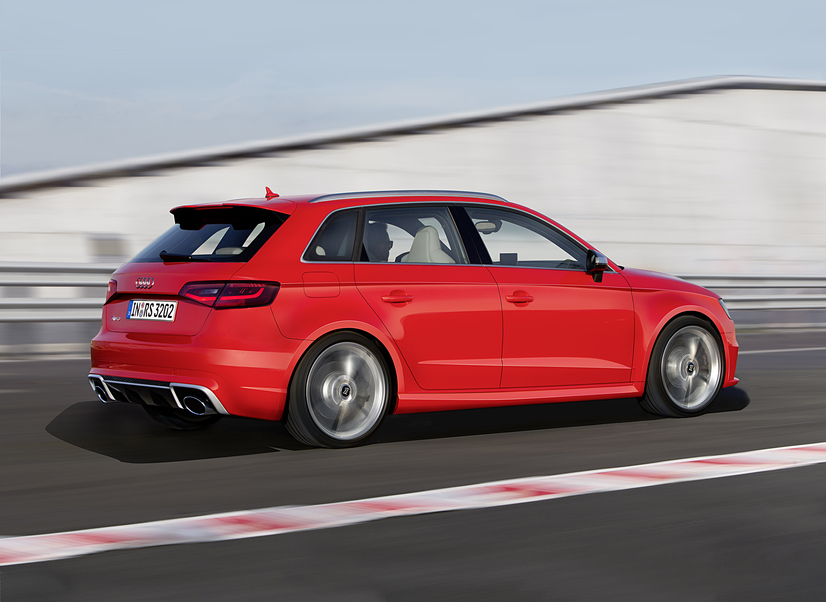 Audi RS3 Sportback photo #15