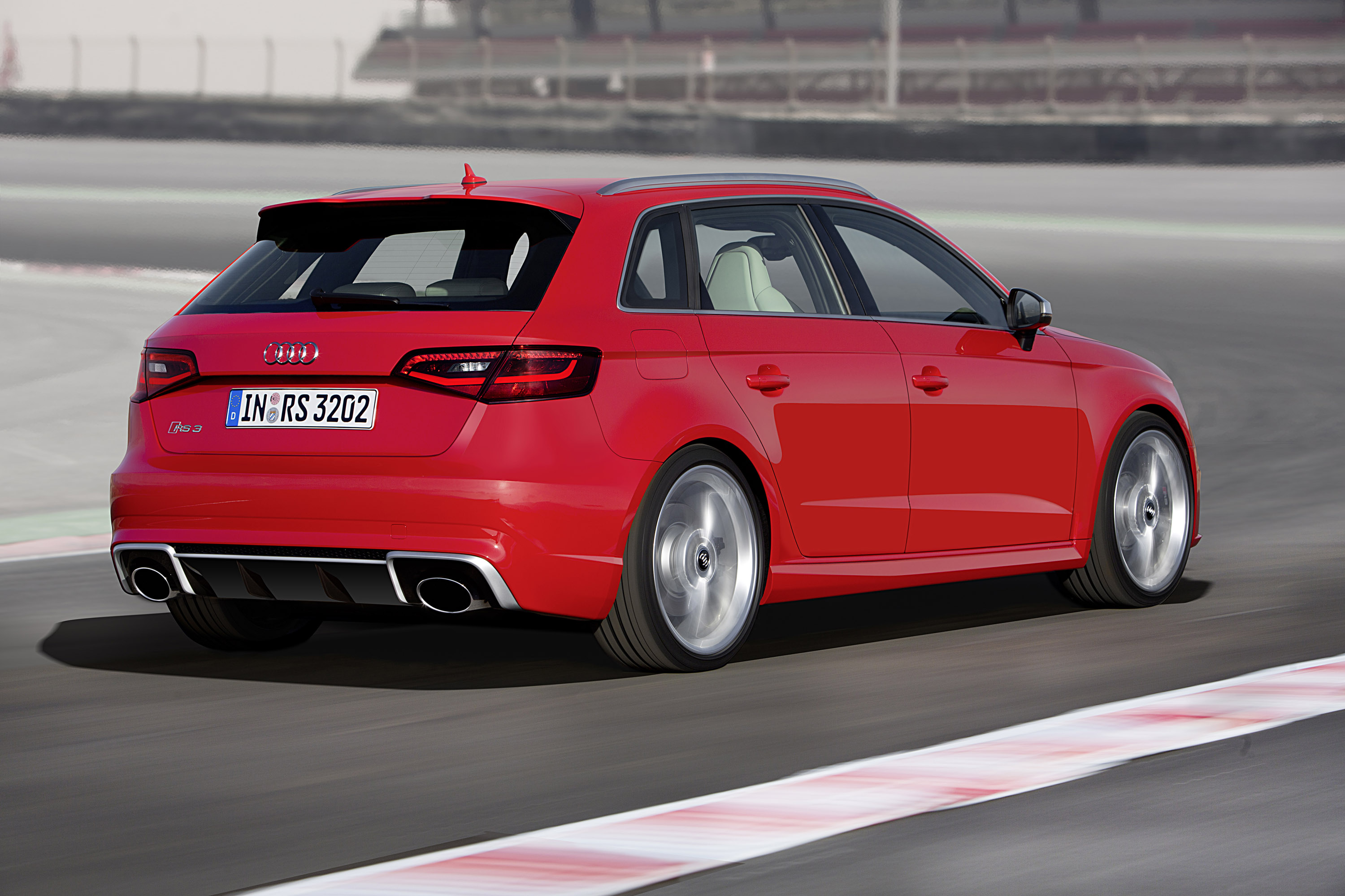 Audi RS3 Sportback photo #16