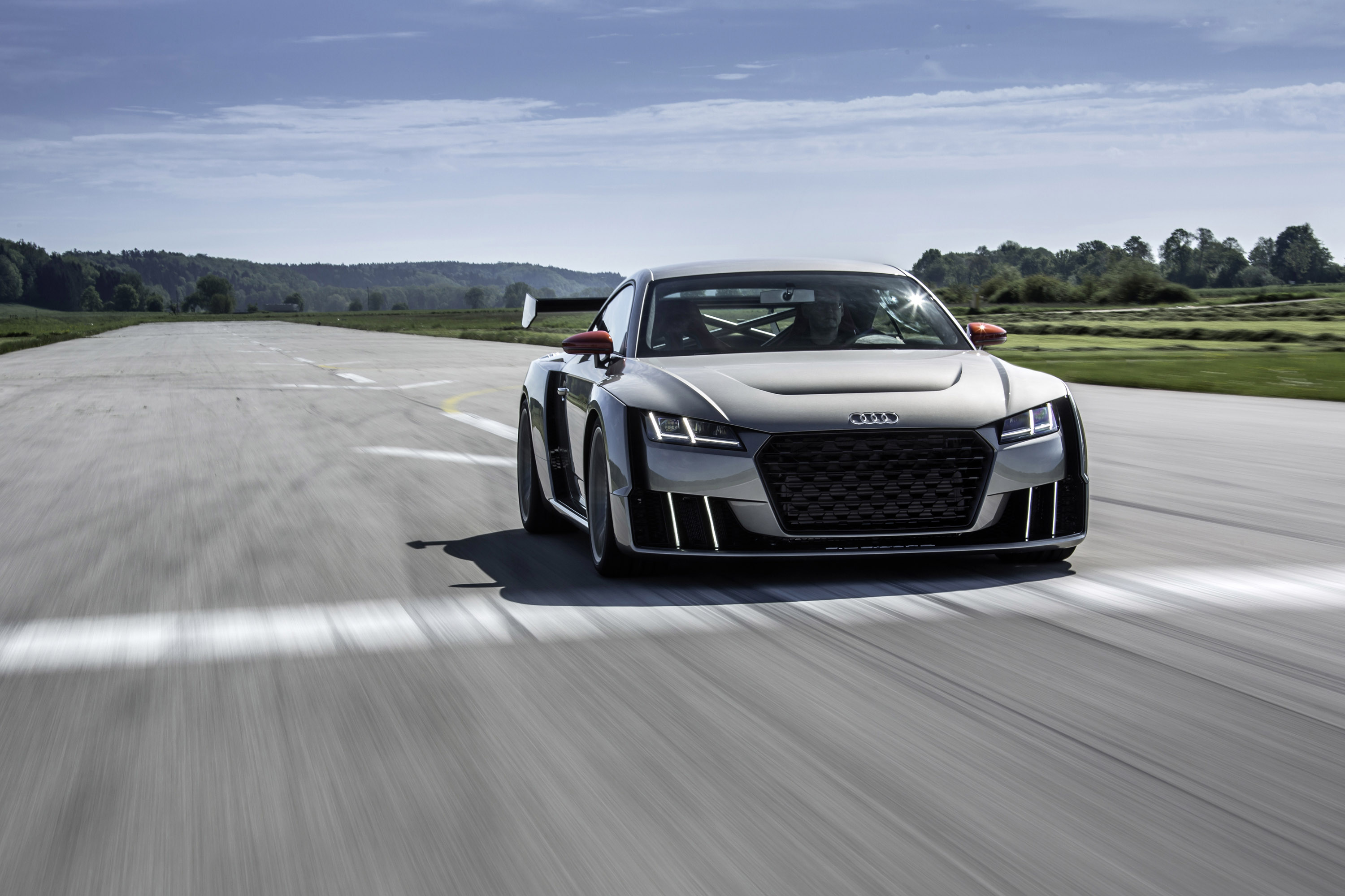 Audi TT Clubsport Turbo Concept photo #15
