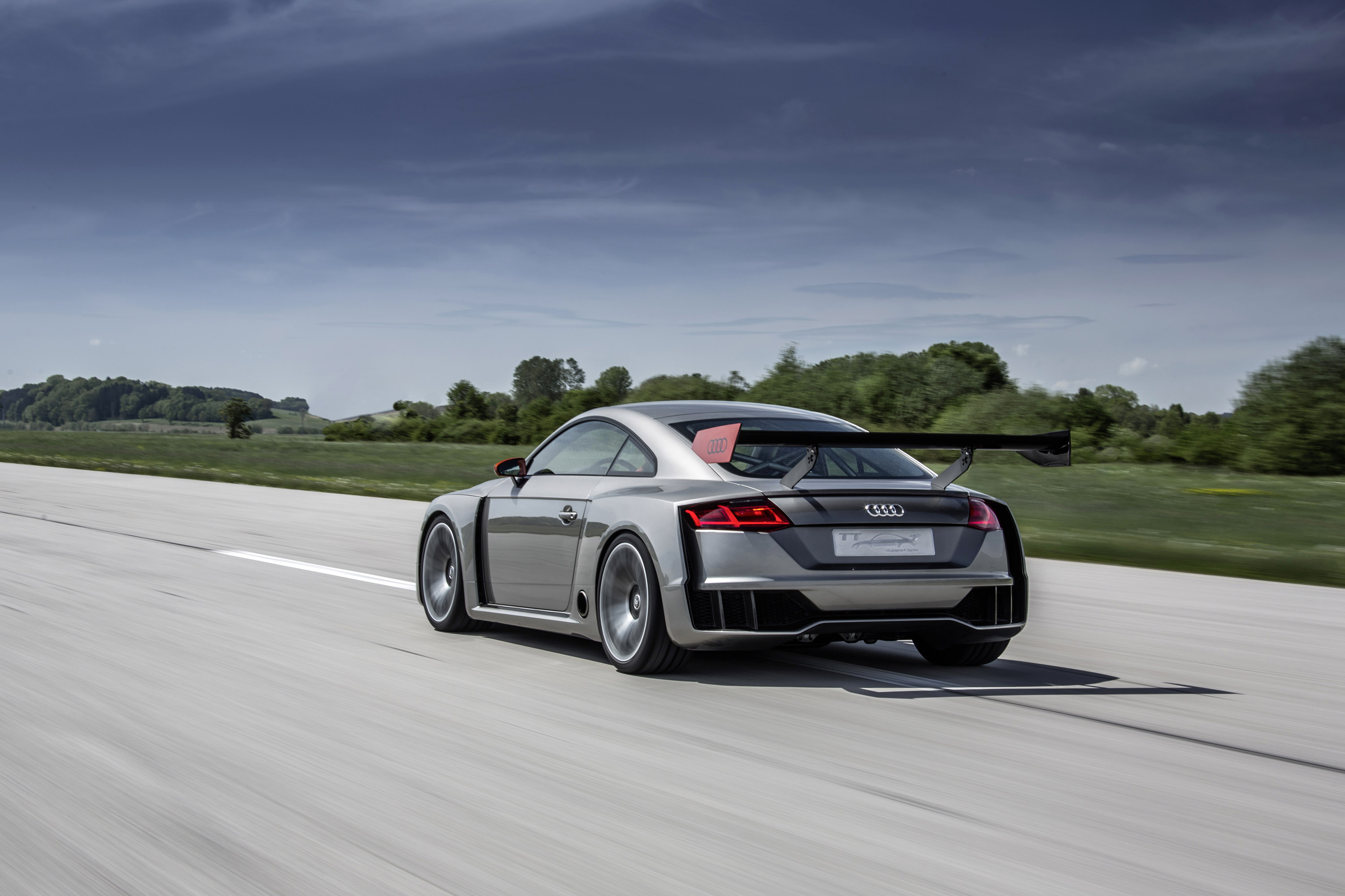 Audi TT Clubsport Turbo Concept photo #18