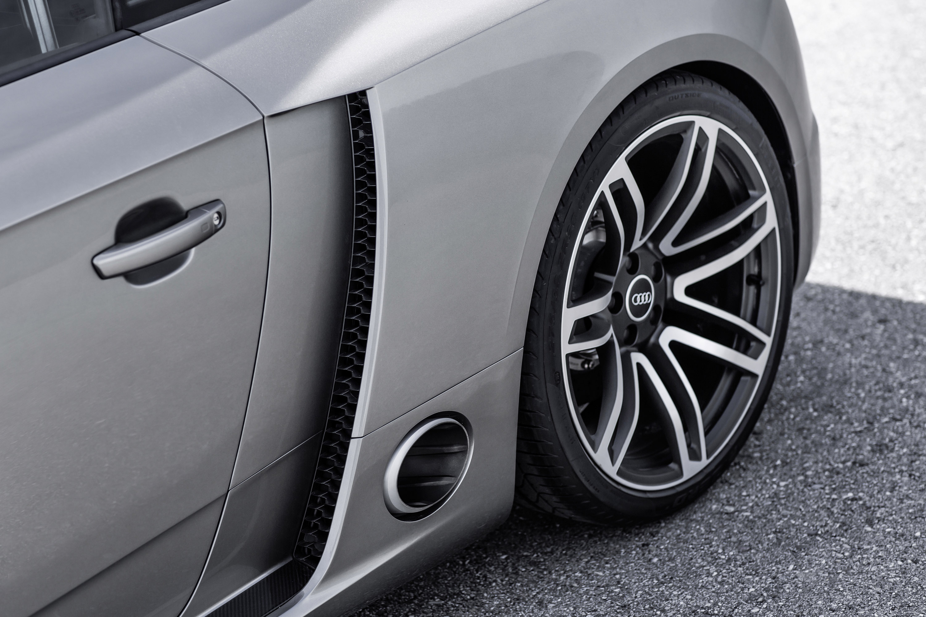 Audi TT Clubsport Turbo Concept photo #23