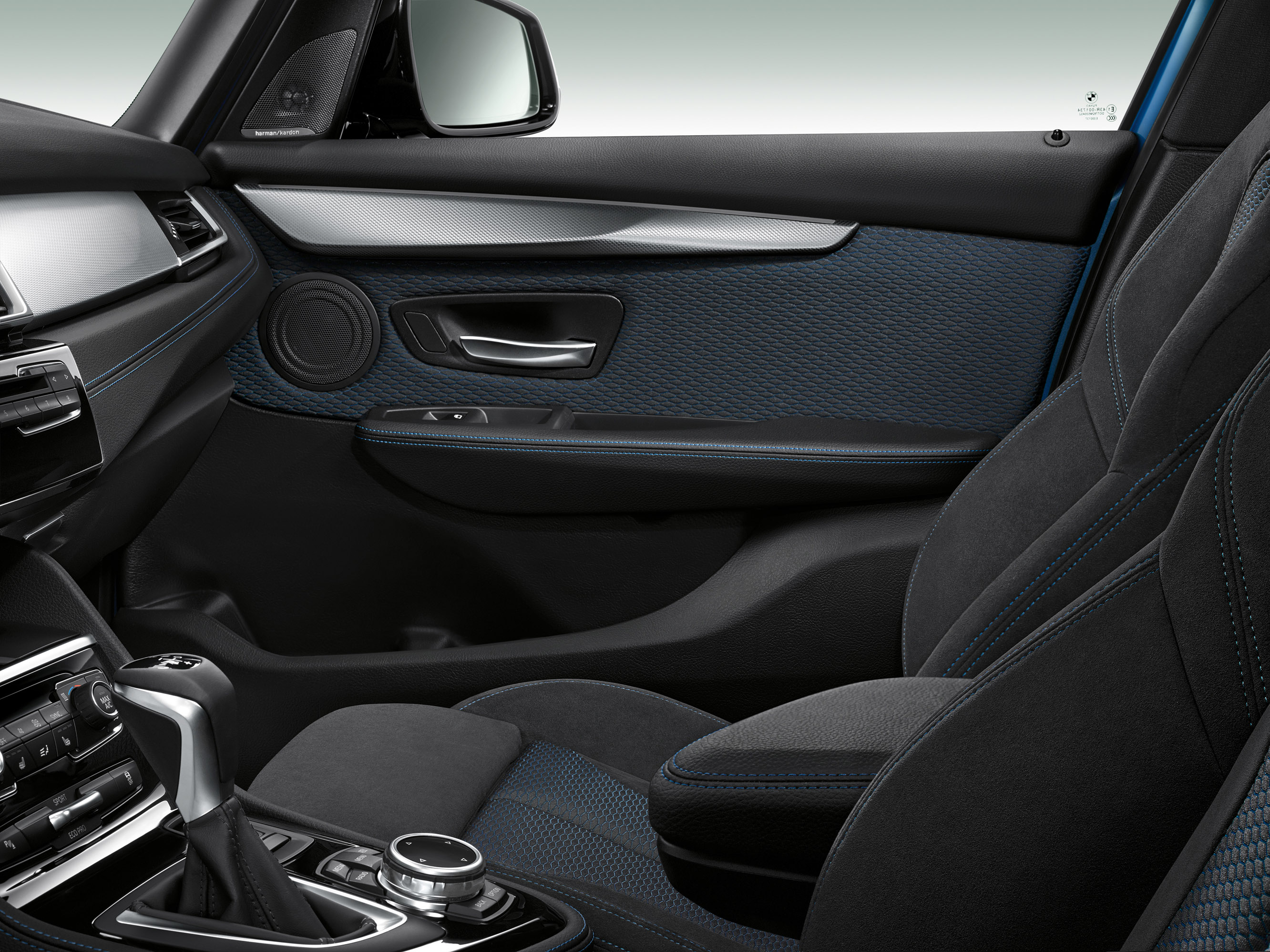 BMW 2-series Active Tourer M Sportpackage photo #15