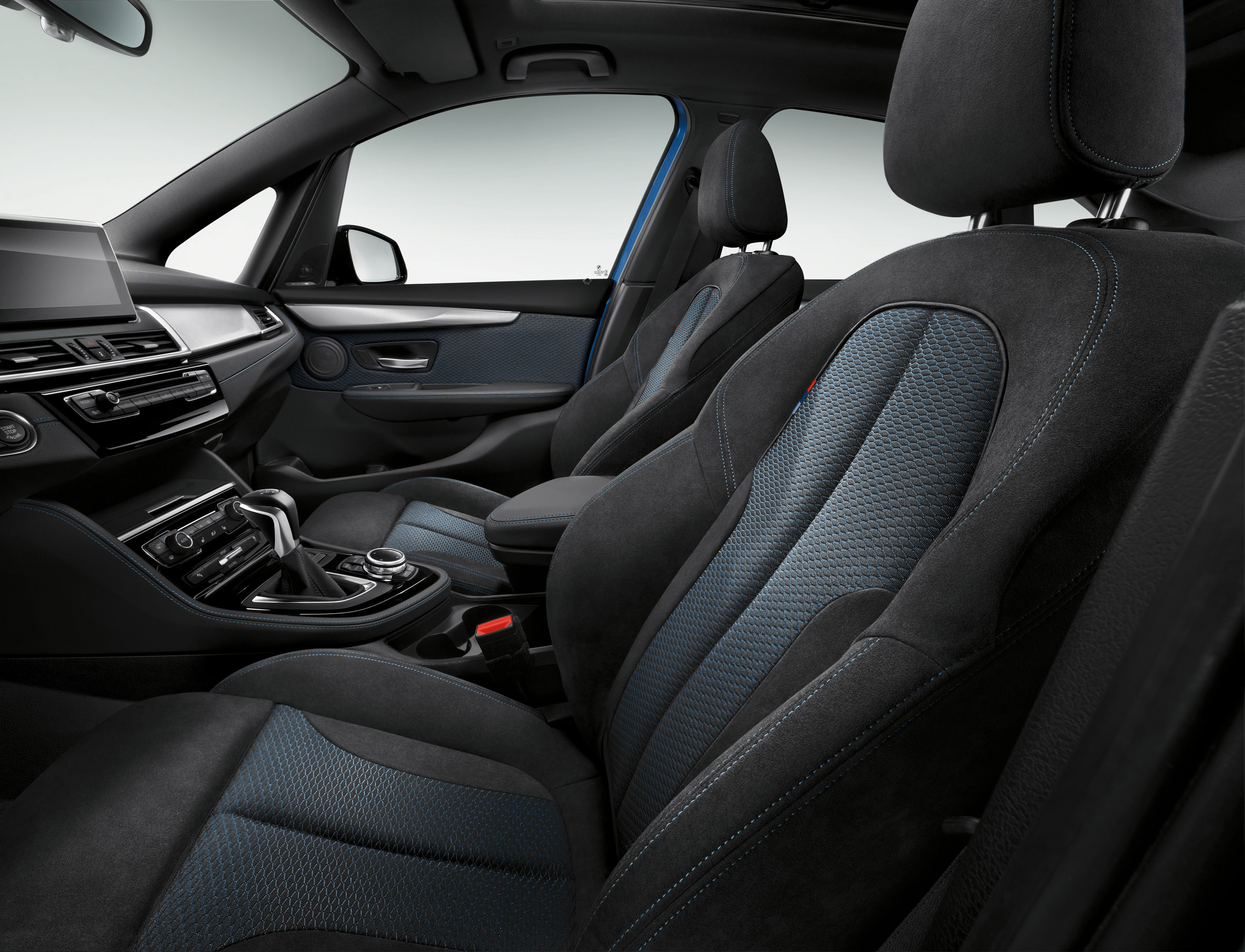 BMW 2-series Active Tourer M Sportpackage photo #16