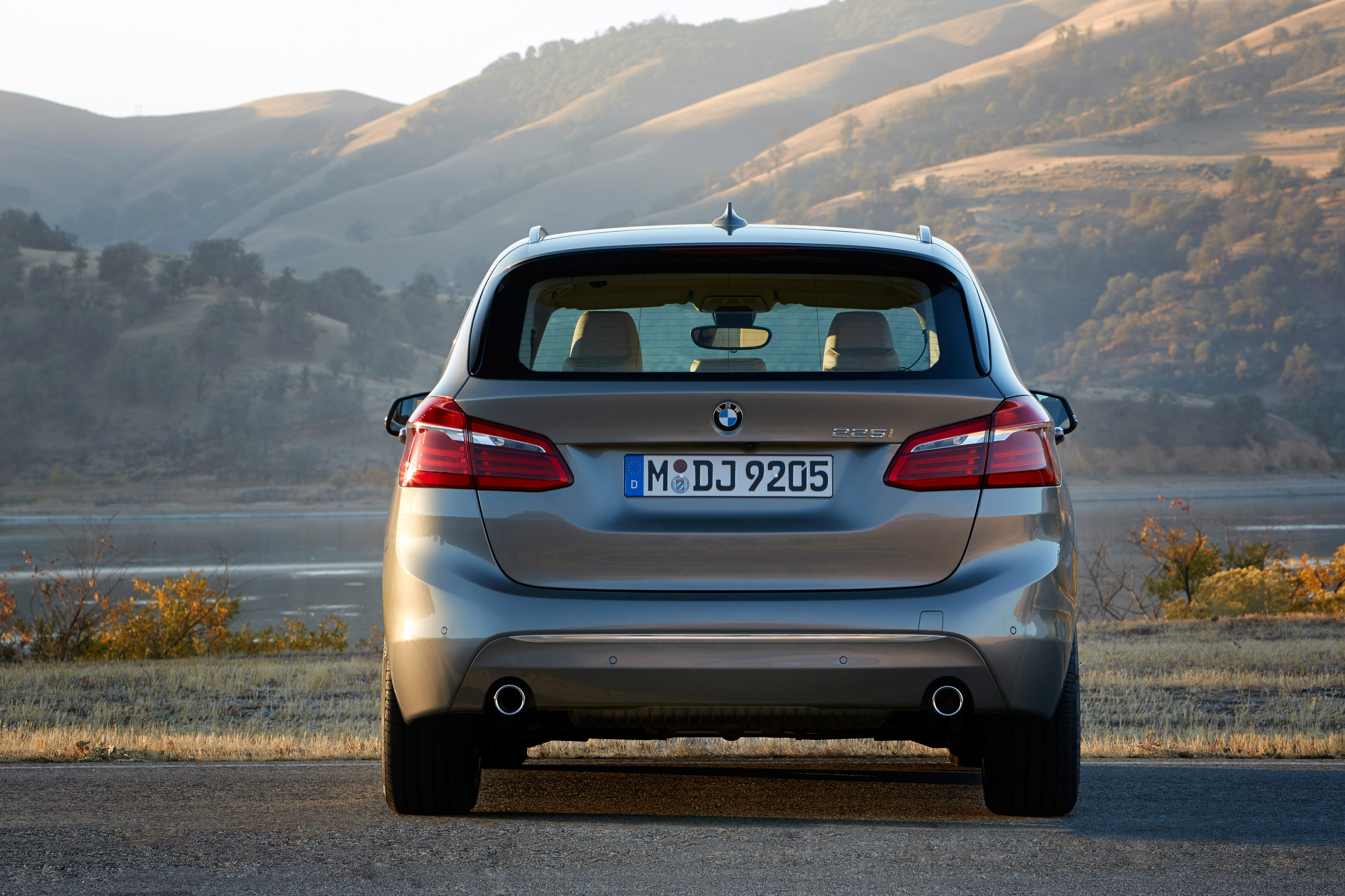 2 series active tourer. BMW 2er Active Tourer. BMW 2 Active Tourer. БМВ 2 хэтчбек. Новый БМВ 2 Турер.