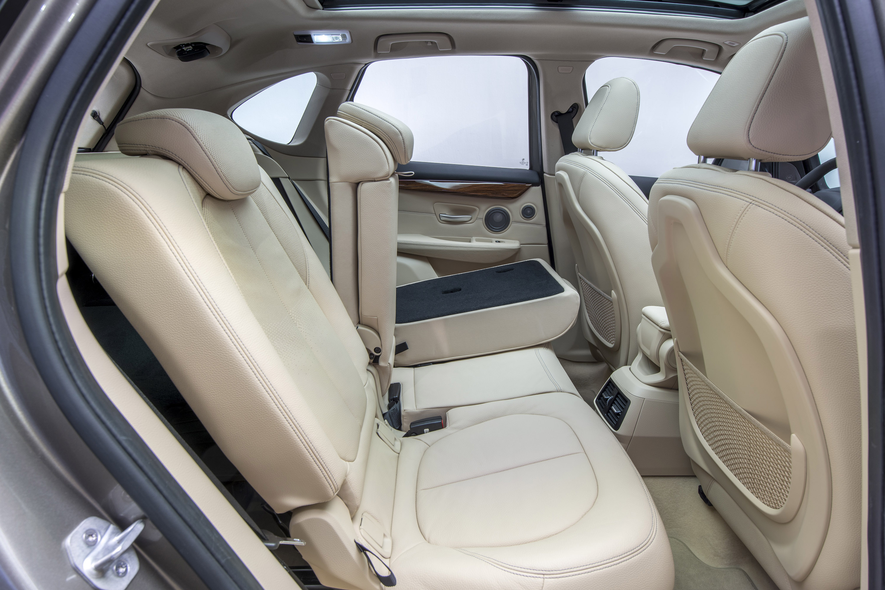 BMW 2-Series Active Tourer photo #48