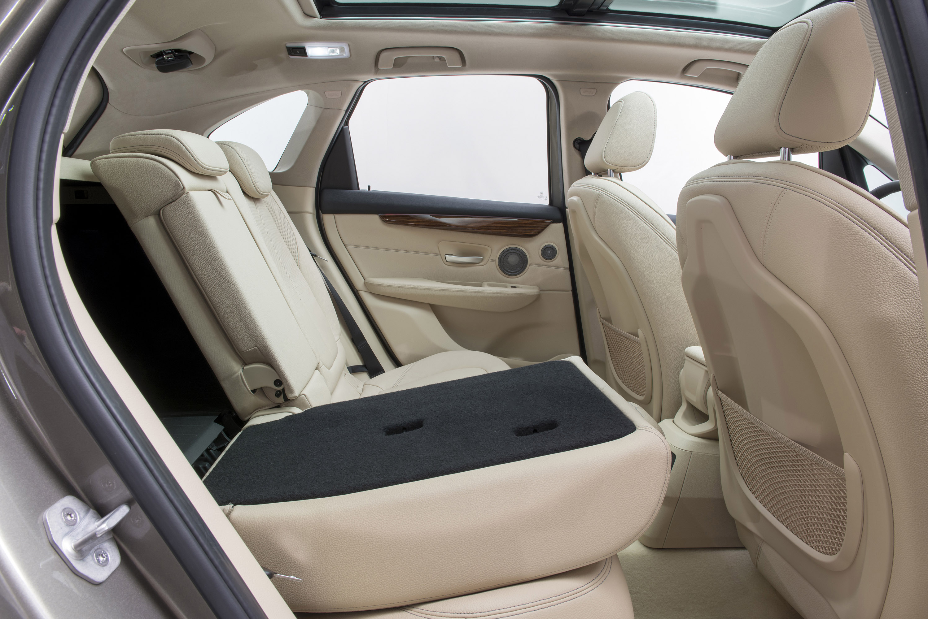 BMW 2-Series Active Tourer photo #51