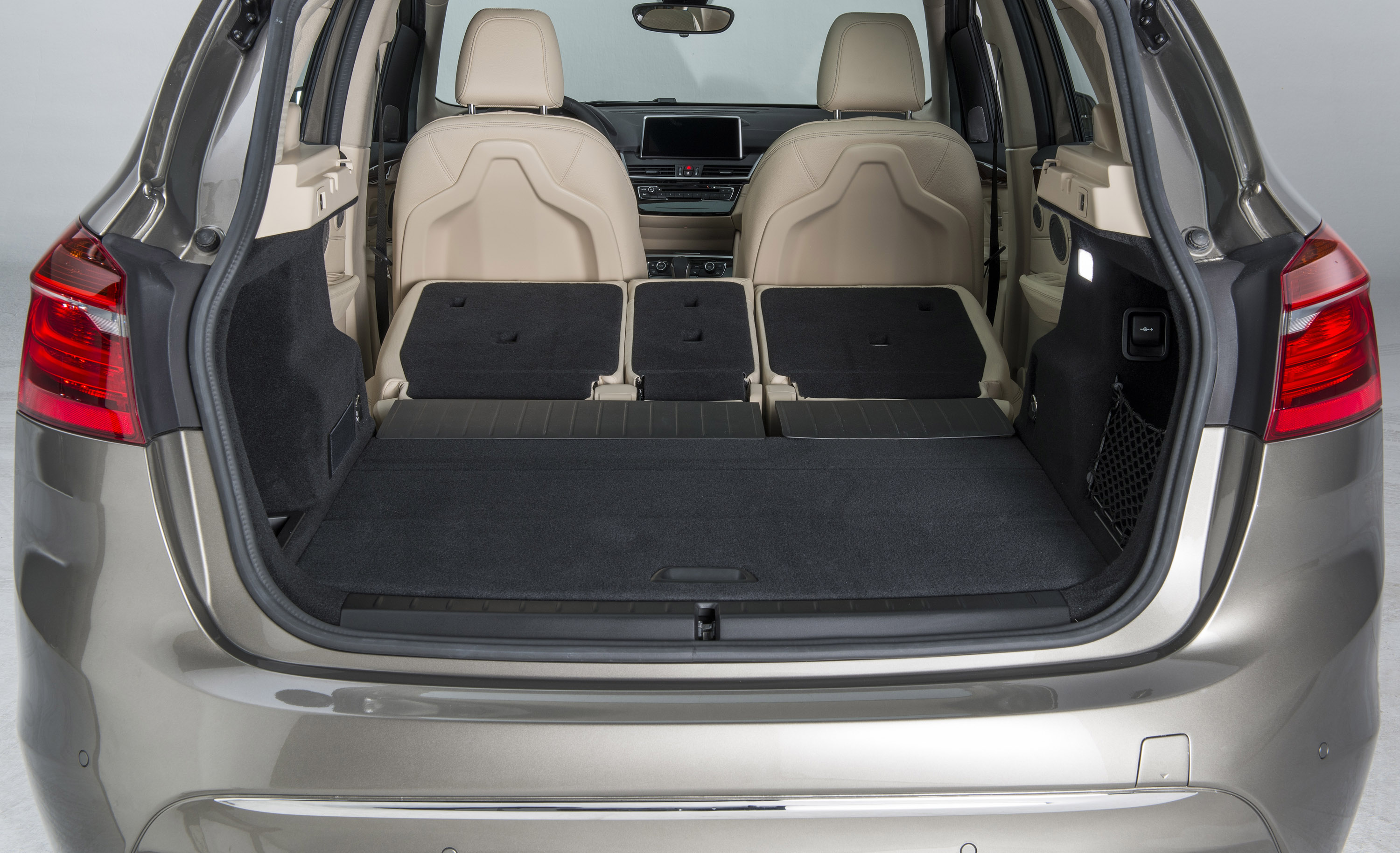 BMW 2-Series Active Tourer photo #57