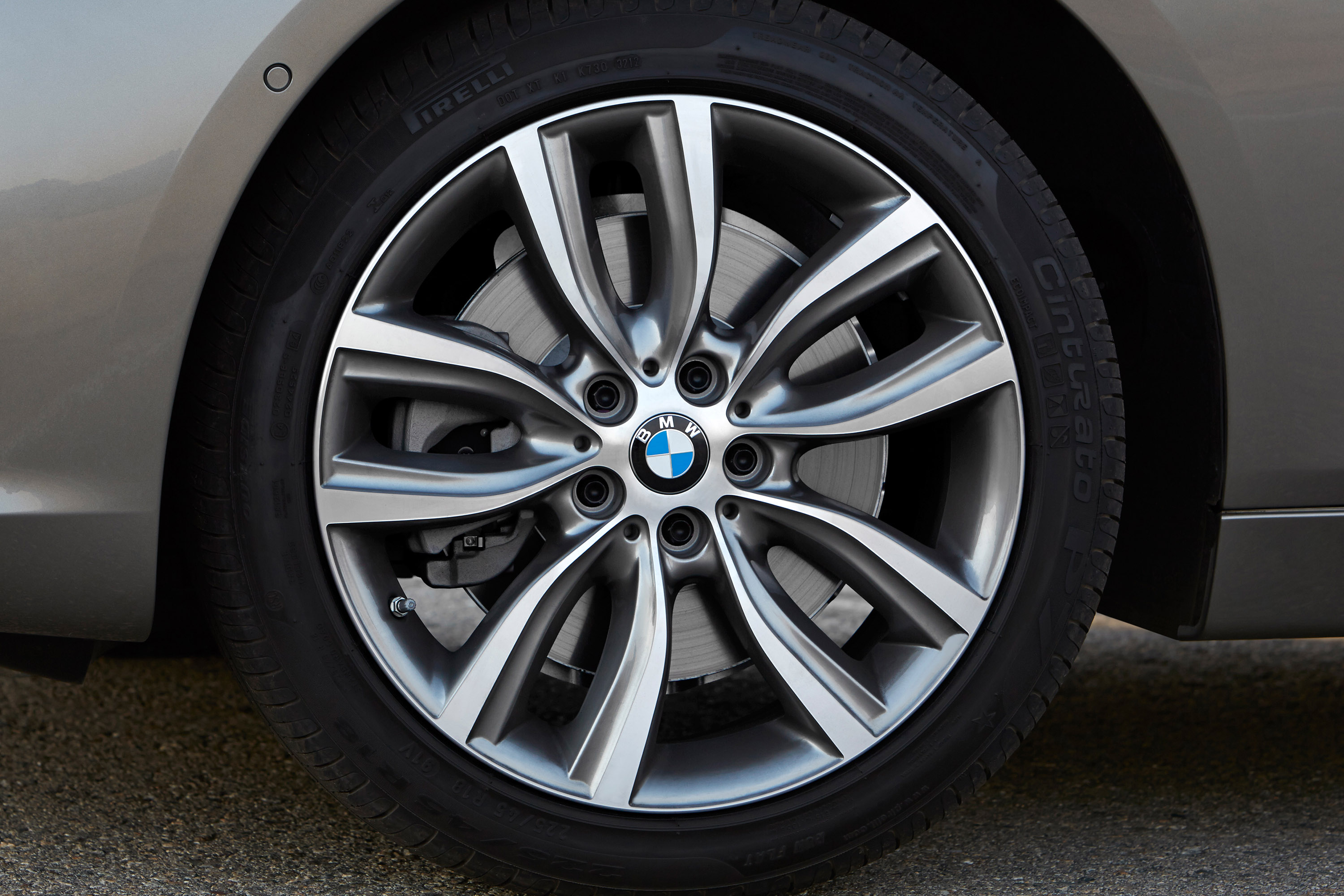 BMW 2-Series Active Tourer photo #61
