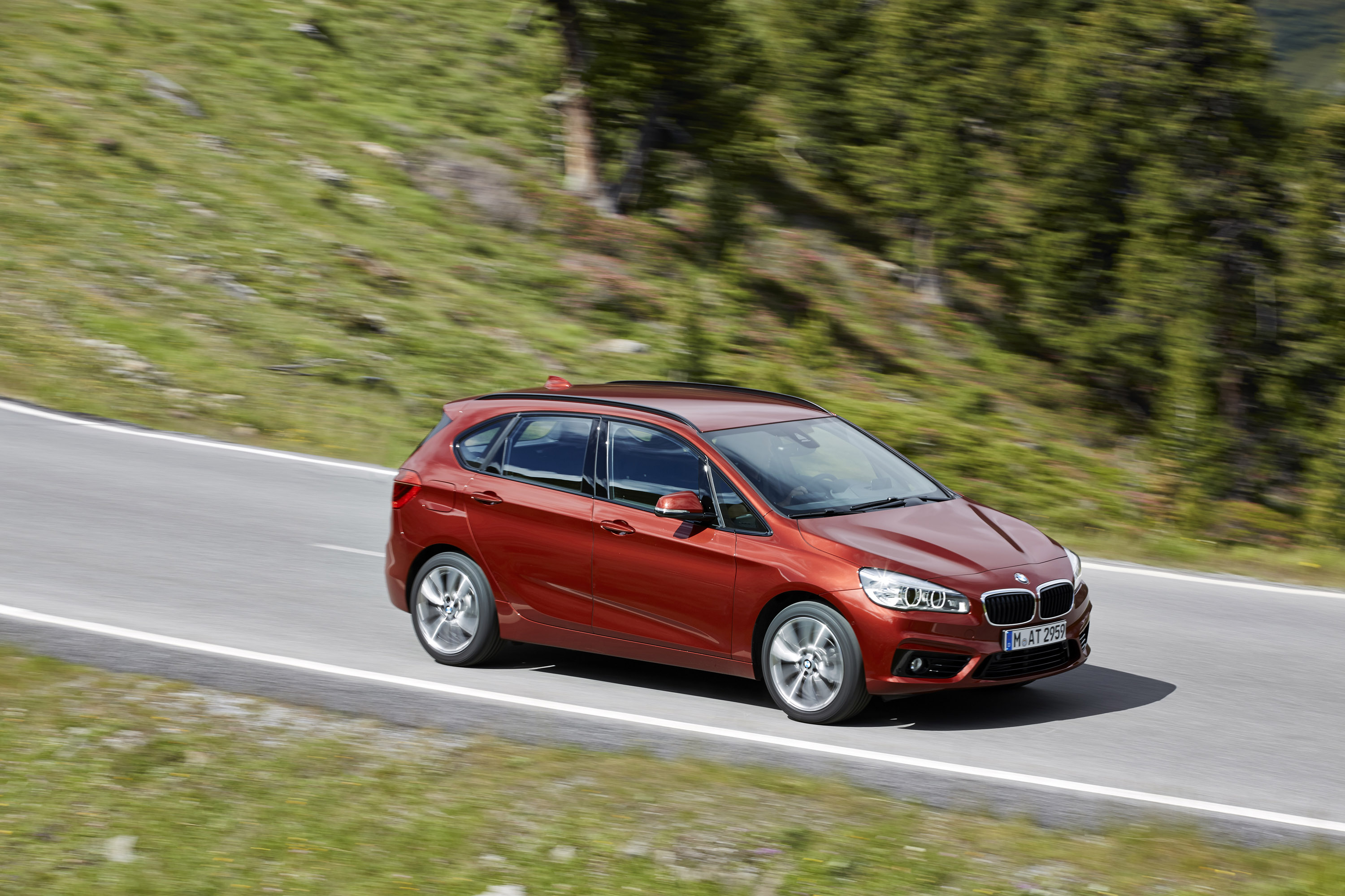 BMW 218d Active Tourer photo #20