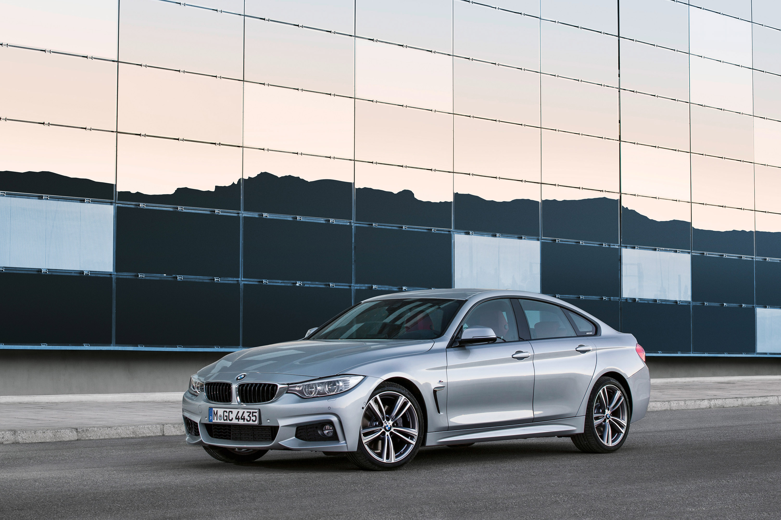 BMW 4-Series Gran Coupe photo #1