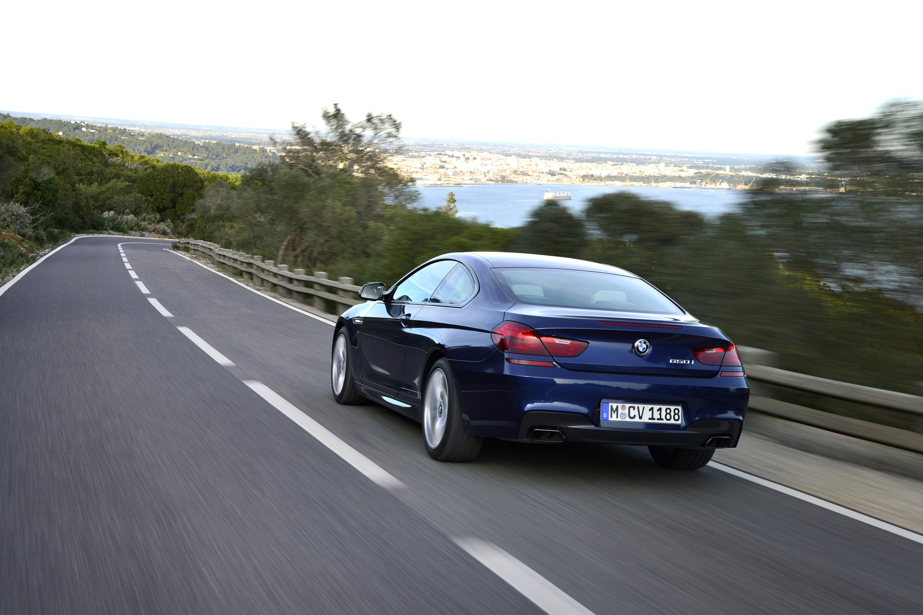 BMW 6-Series Coupe photo #42