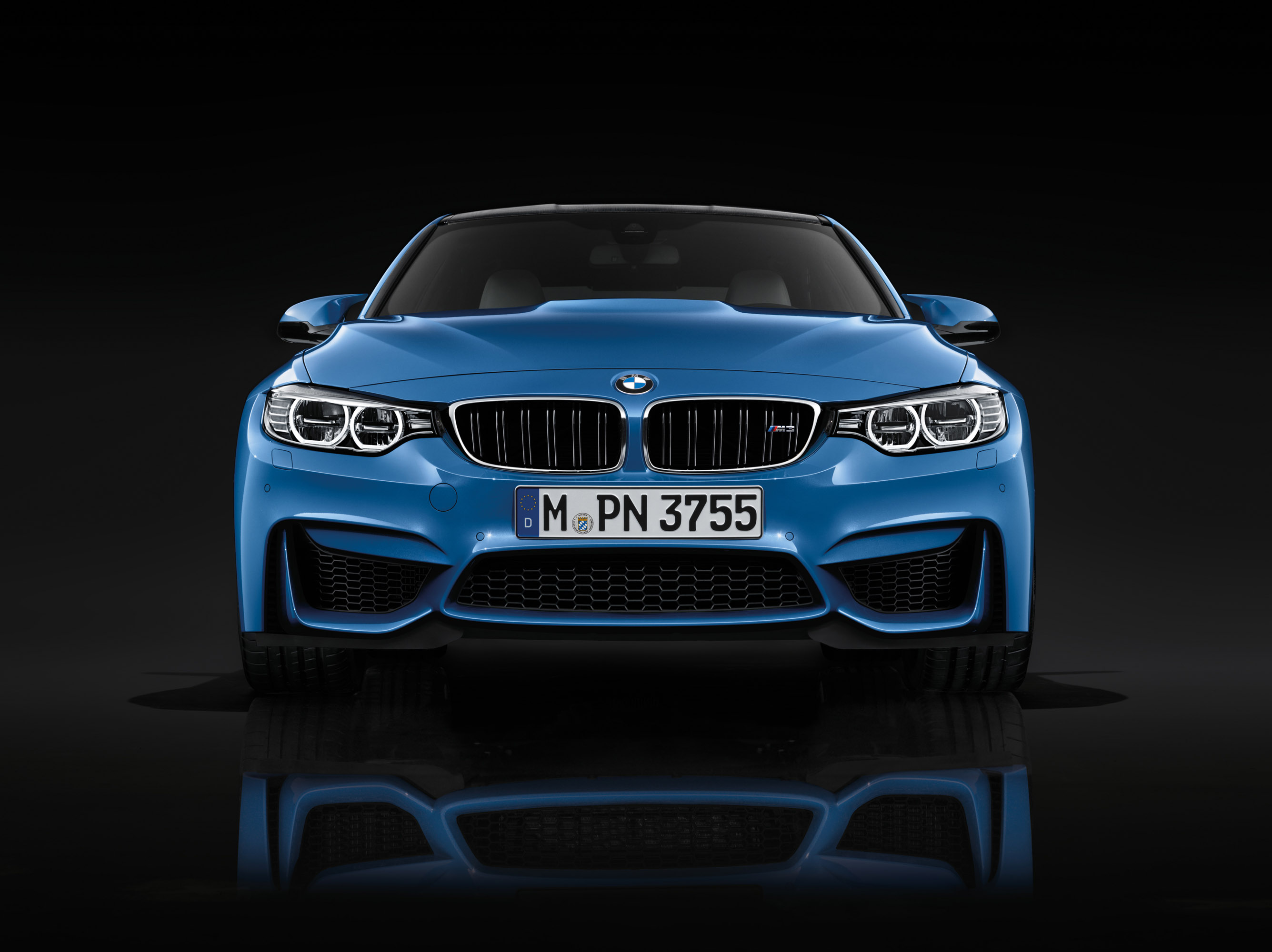 BMW M3 Sedan photo #2