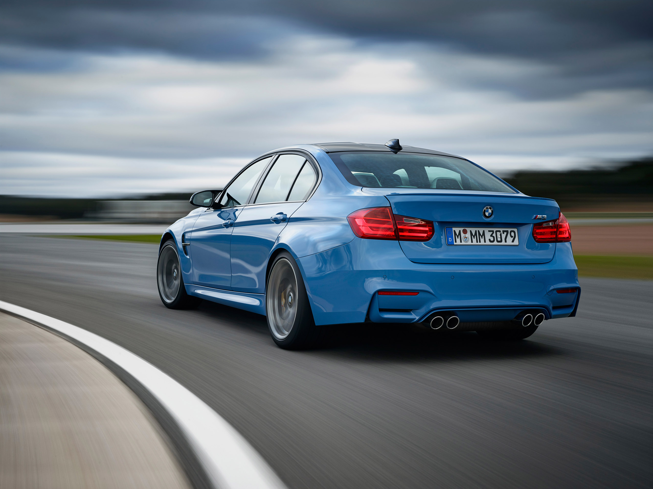 BMW M3 Sedan photo #15