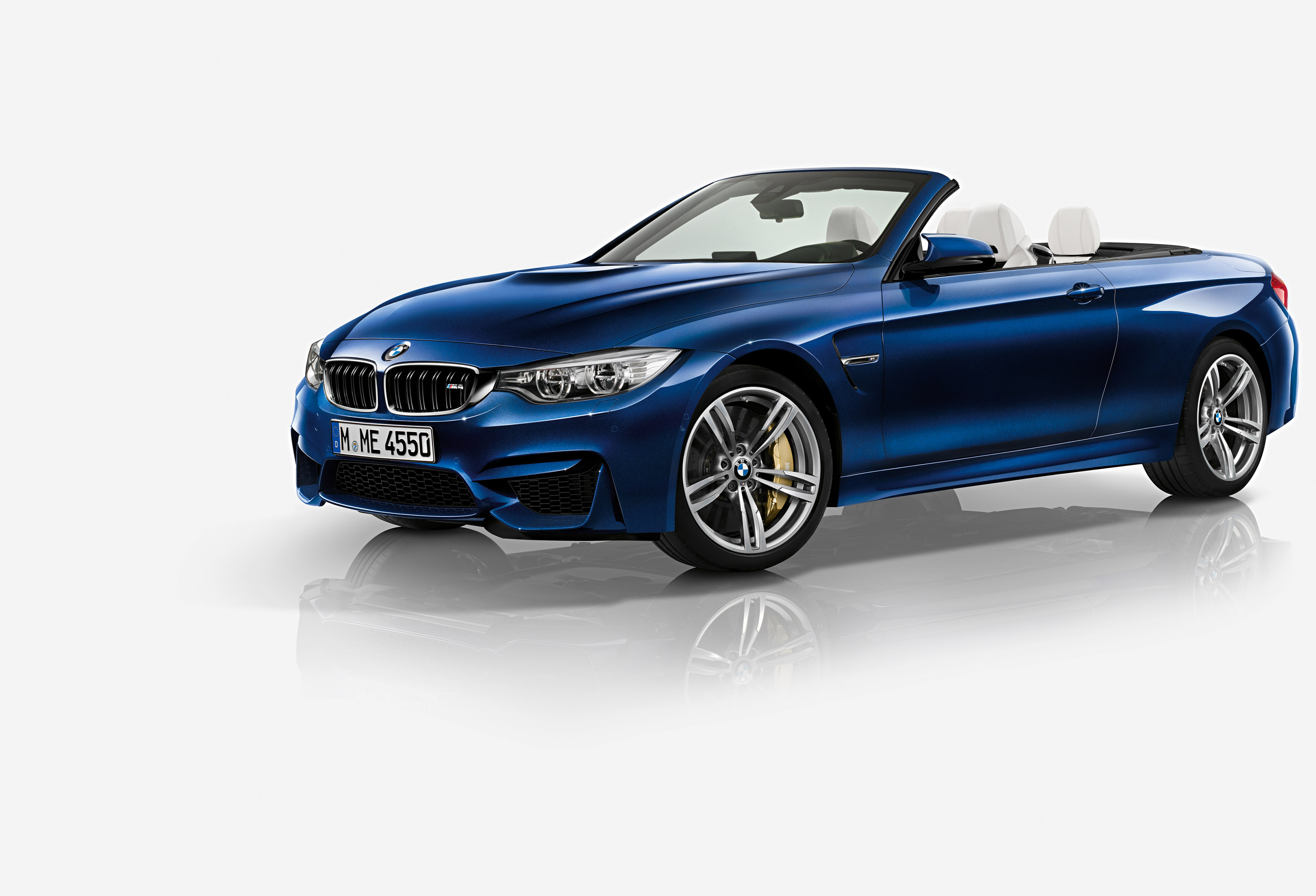 BMW M4 Convertible photo #15