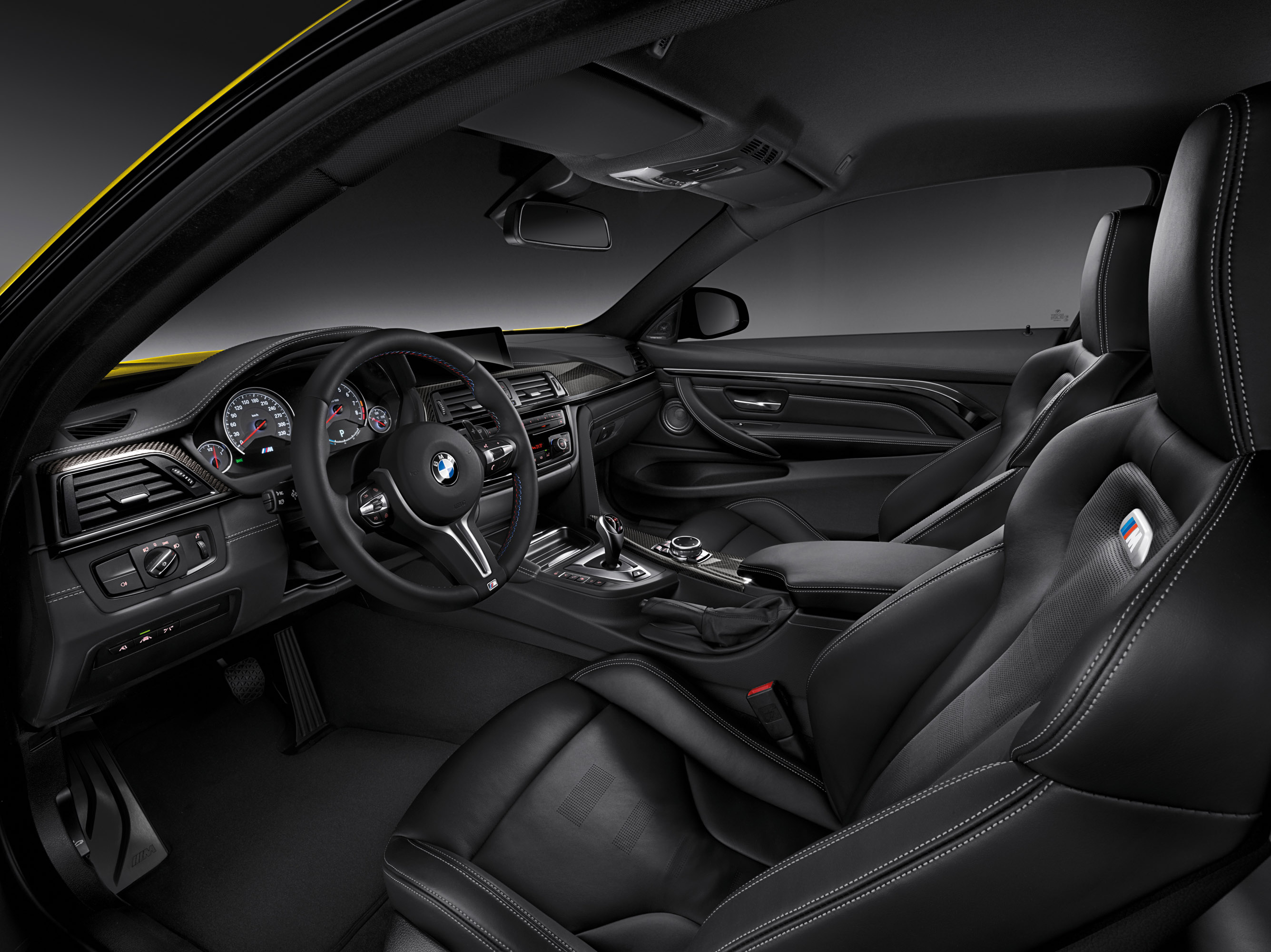 BMW M4 Coupe photo #15