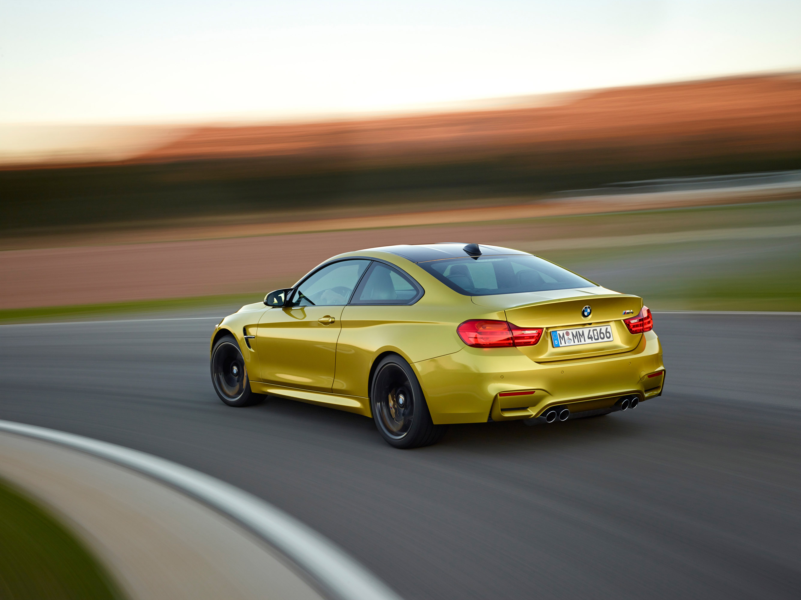 BMW M4 Coupe photo #19