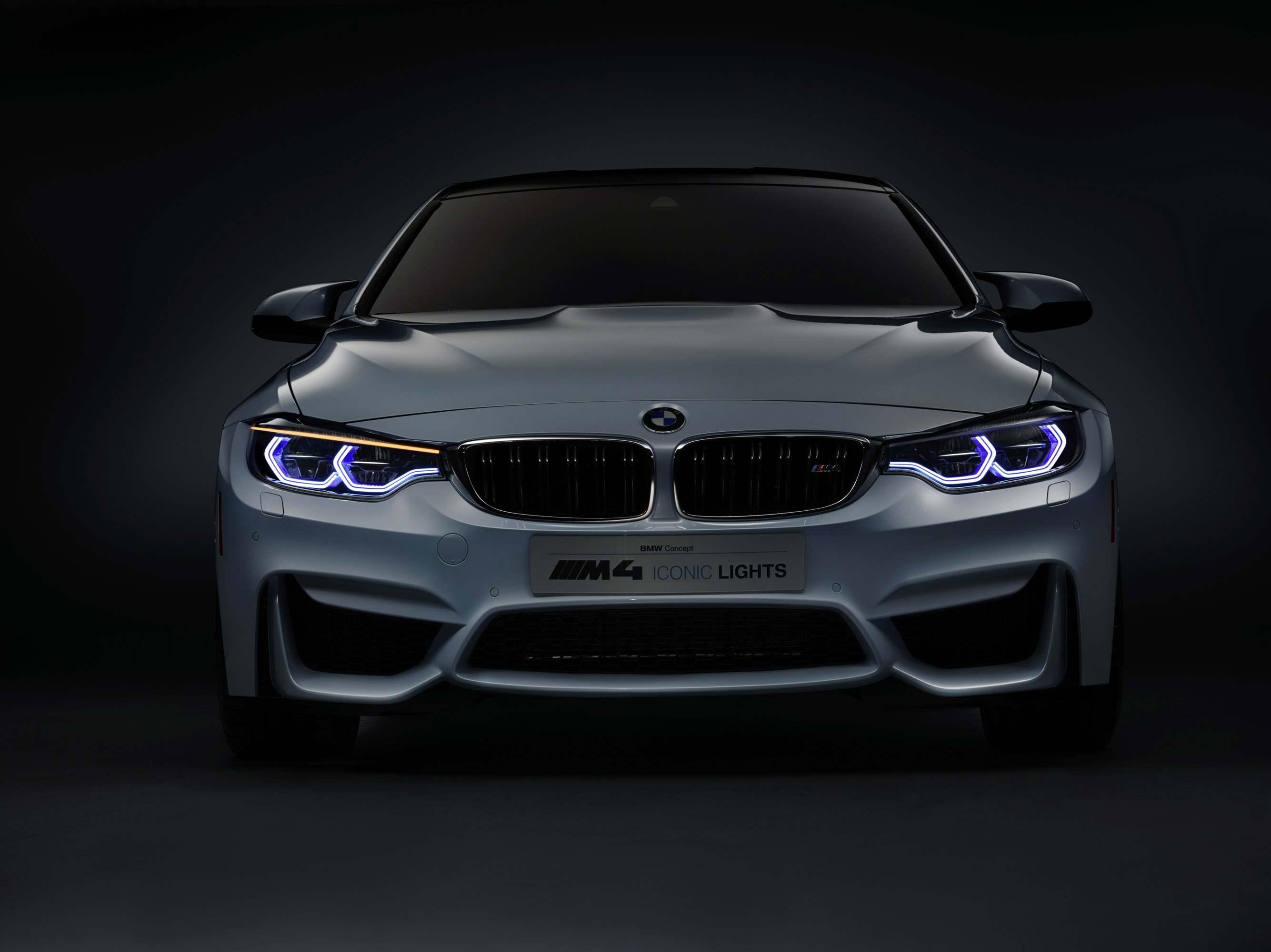 BMW M4 Iconic Lights Concept photo #3
