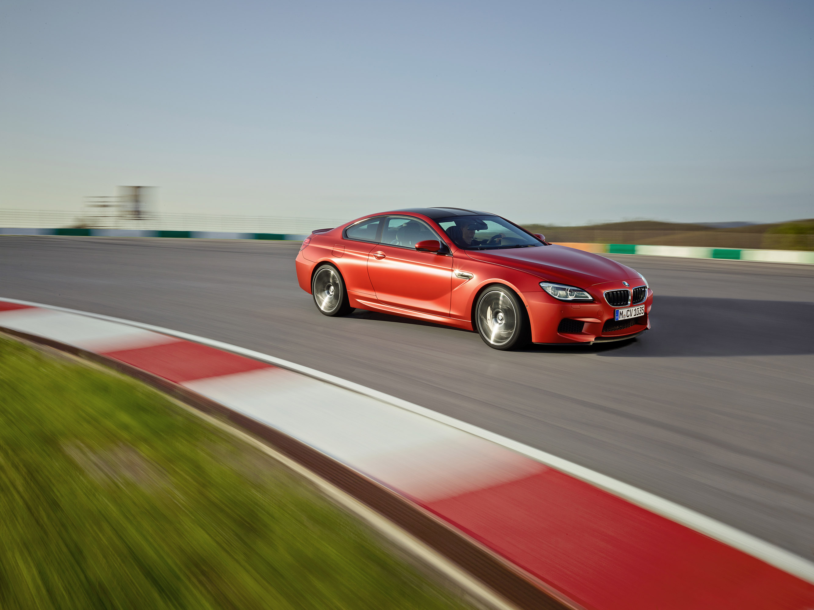 BMW M6 Coupe photo #16