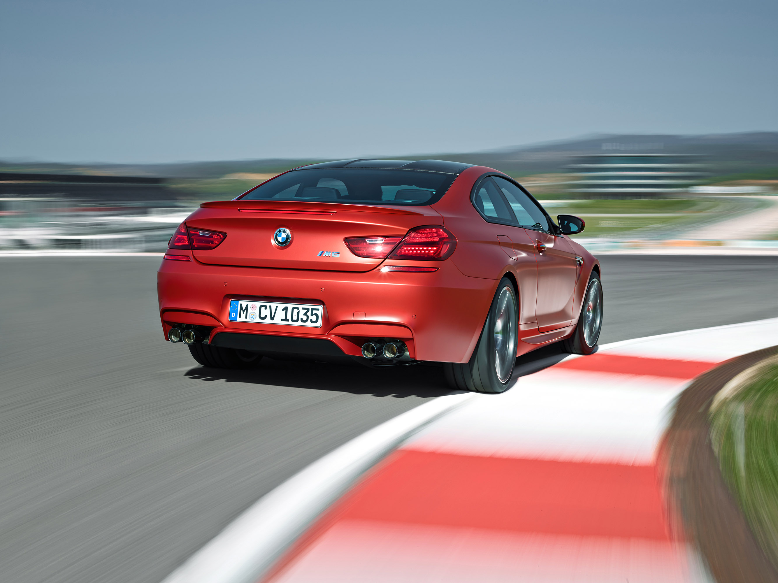 BMW M6 Coupe photo #24