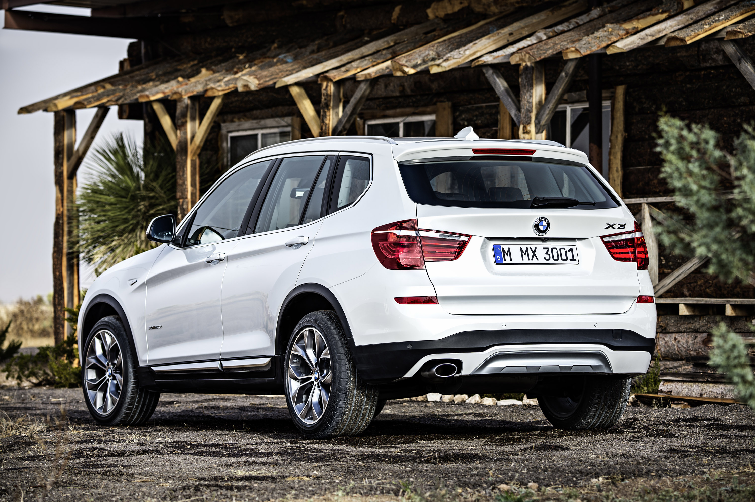 BMW X3 photo #17