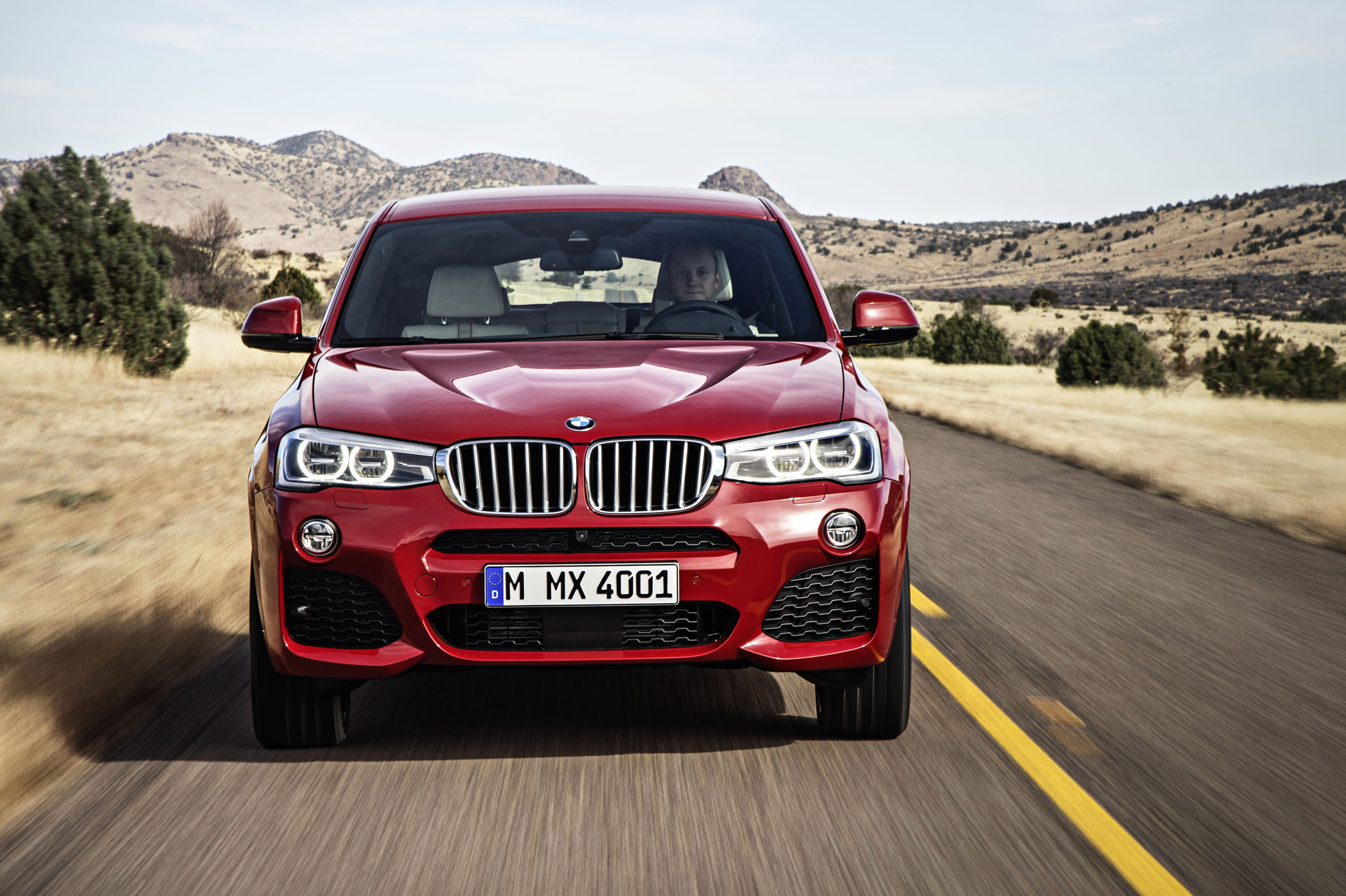 BMW X4 photo #24