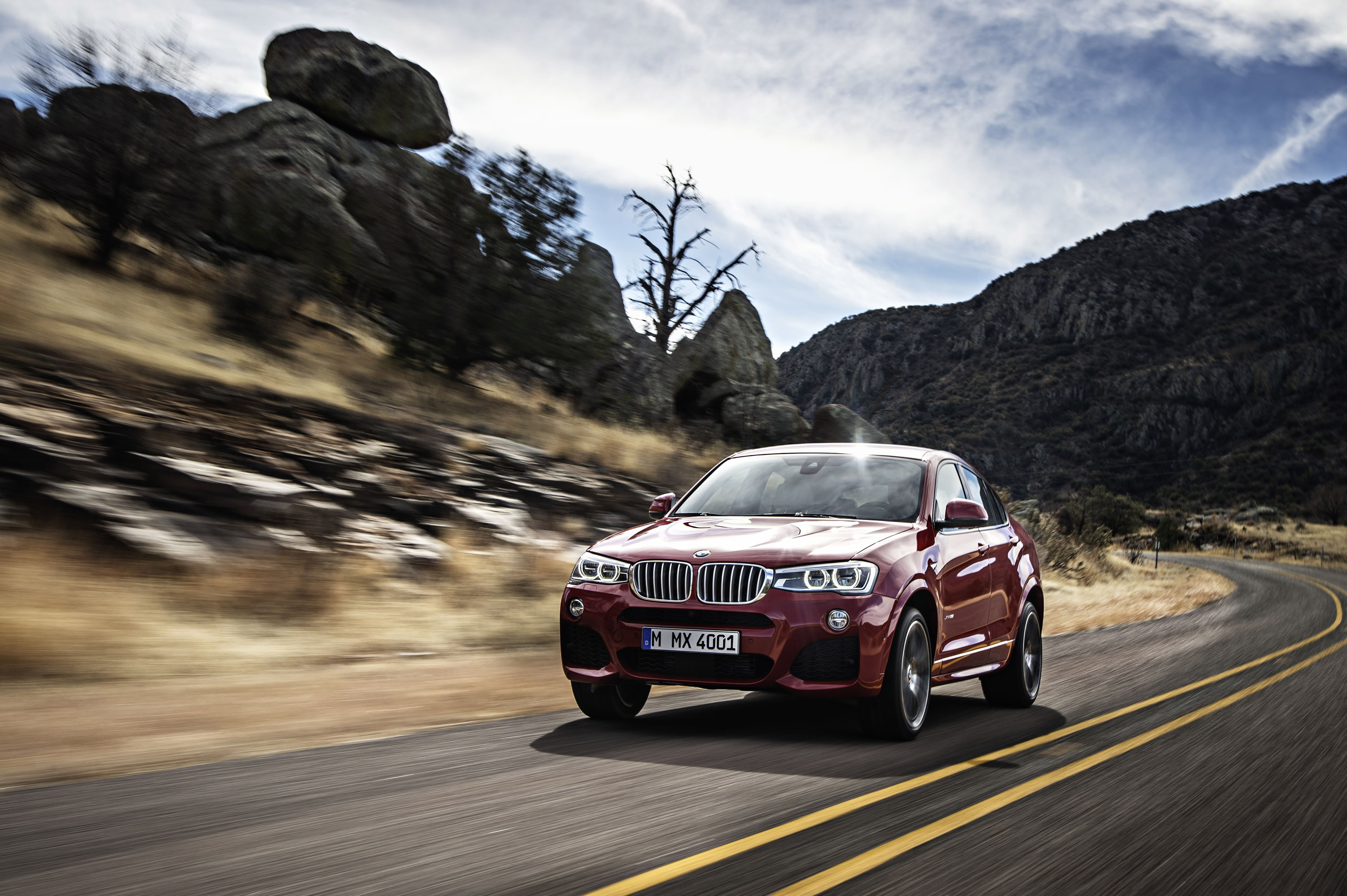 BMW X4 photo #30