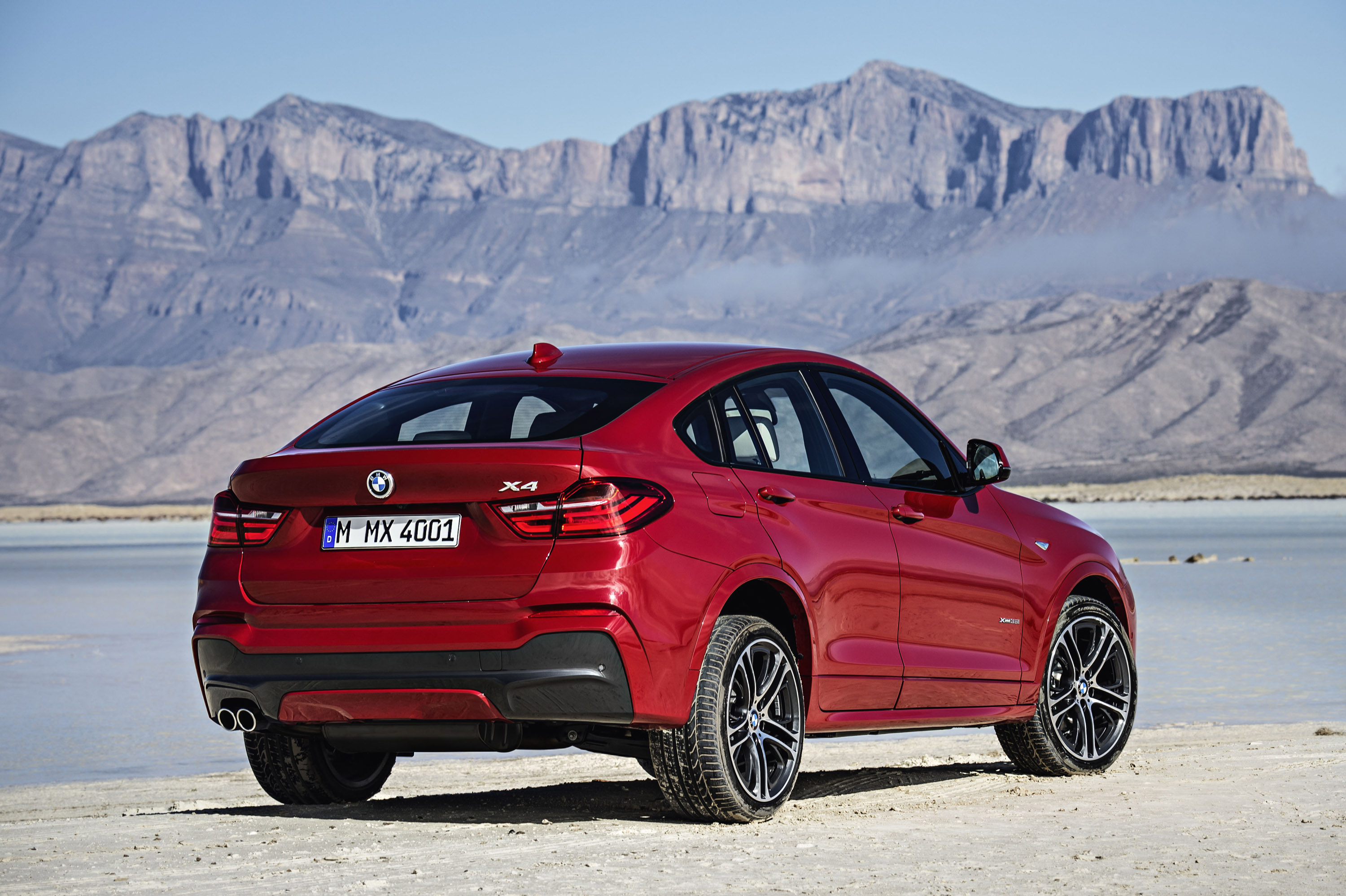 BMW X4 photo #32