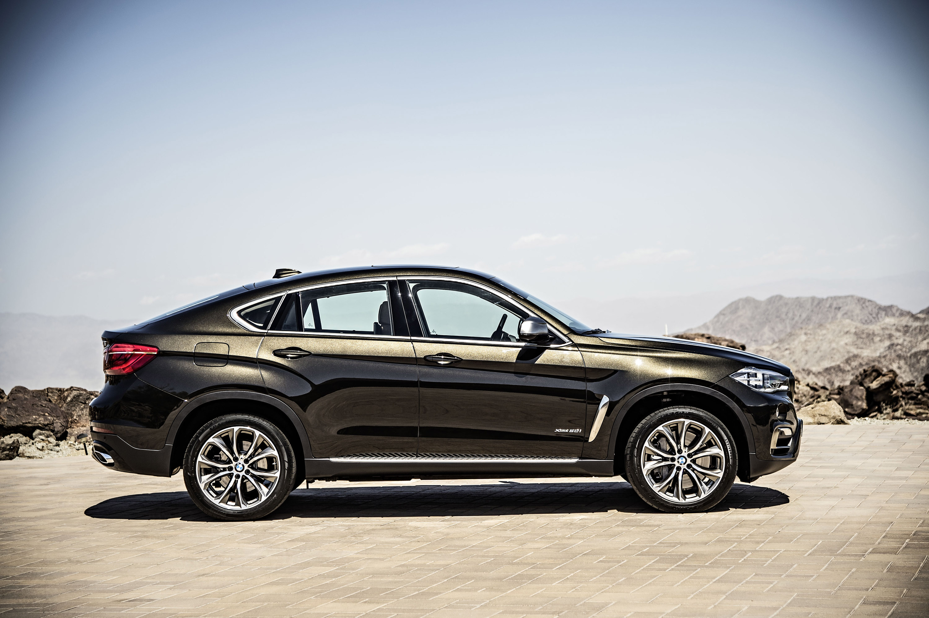 BMW X6 photo #34