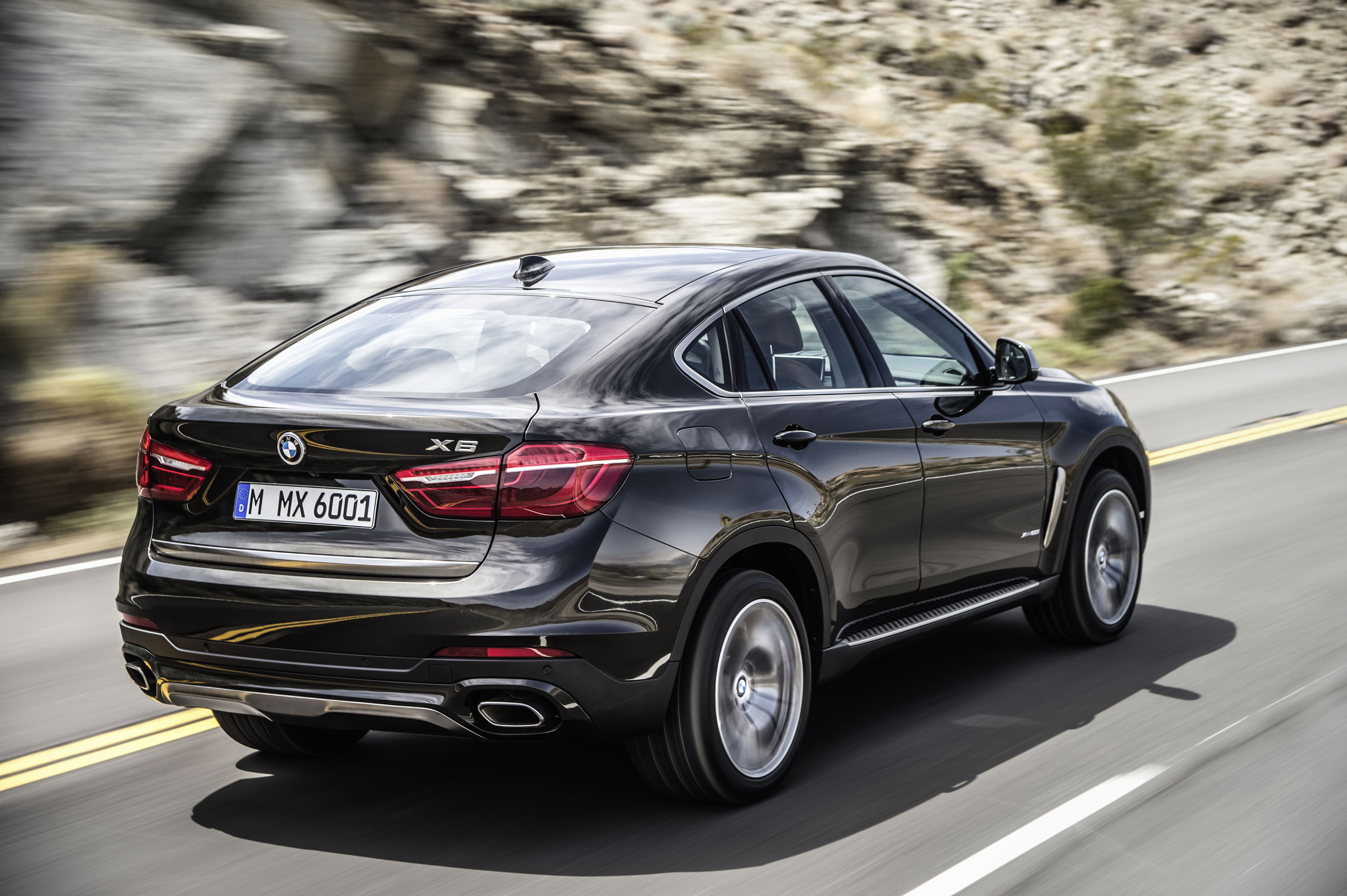 BMW X6 photo #43