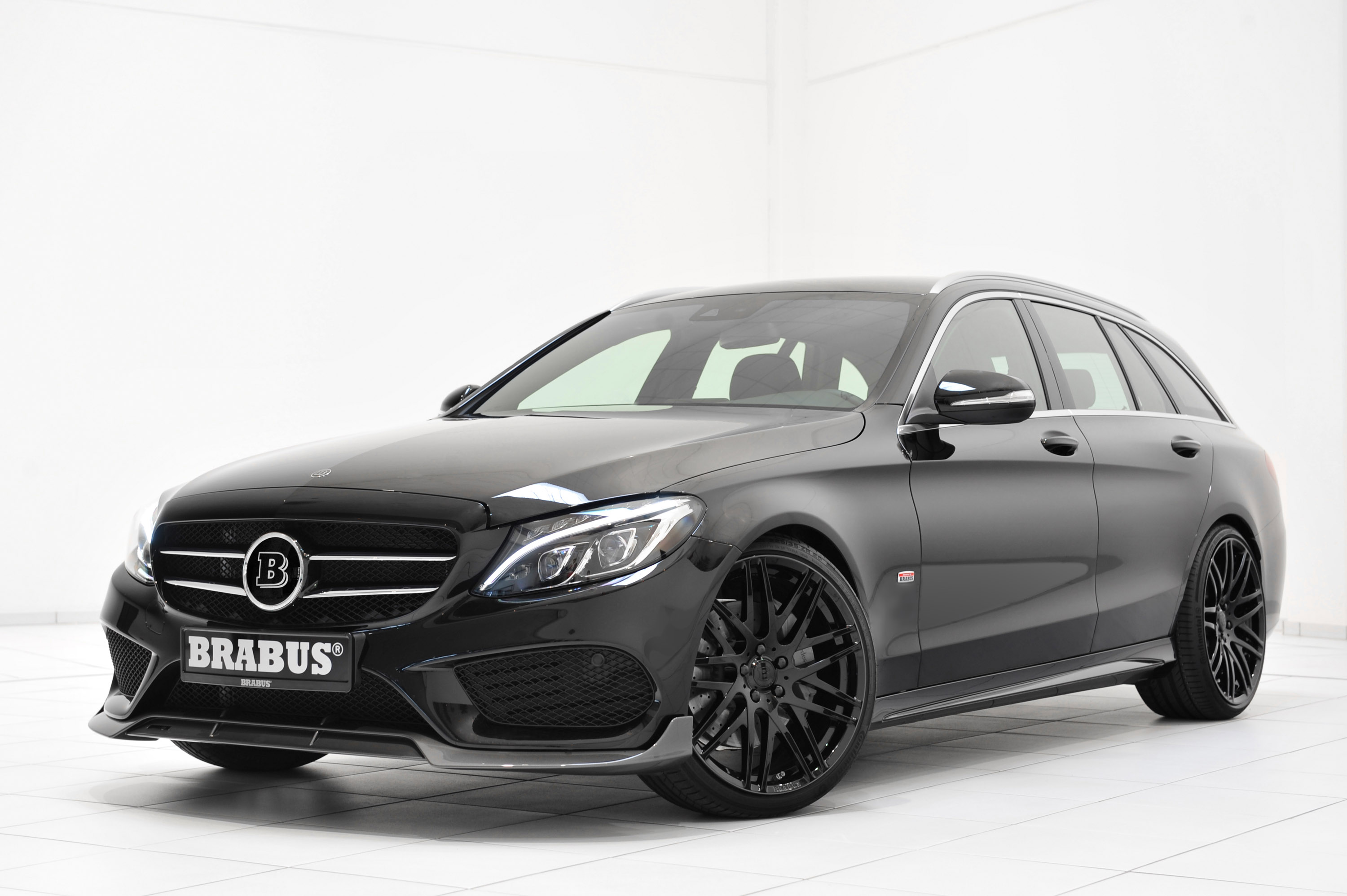 BRABUS Mercedes-Benz C-Class AMG Wagon photo #1