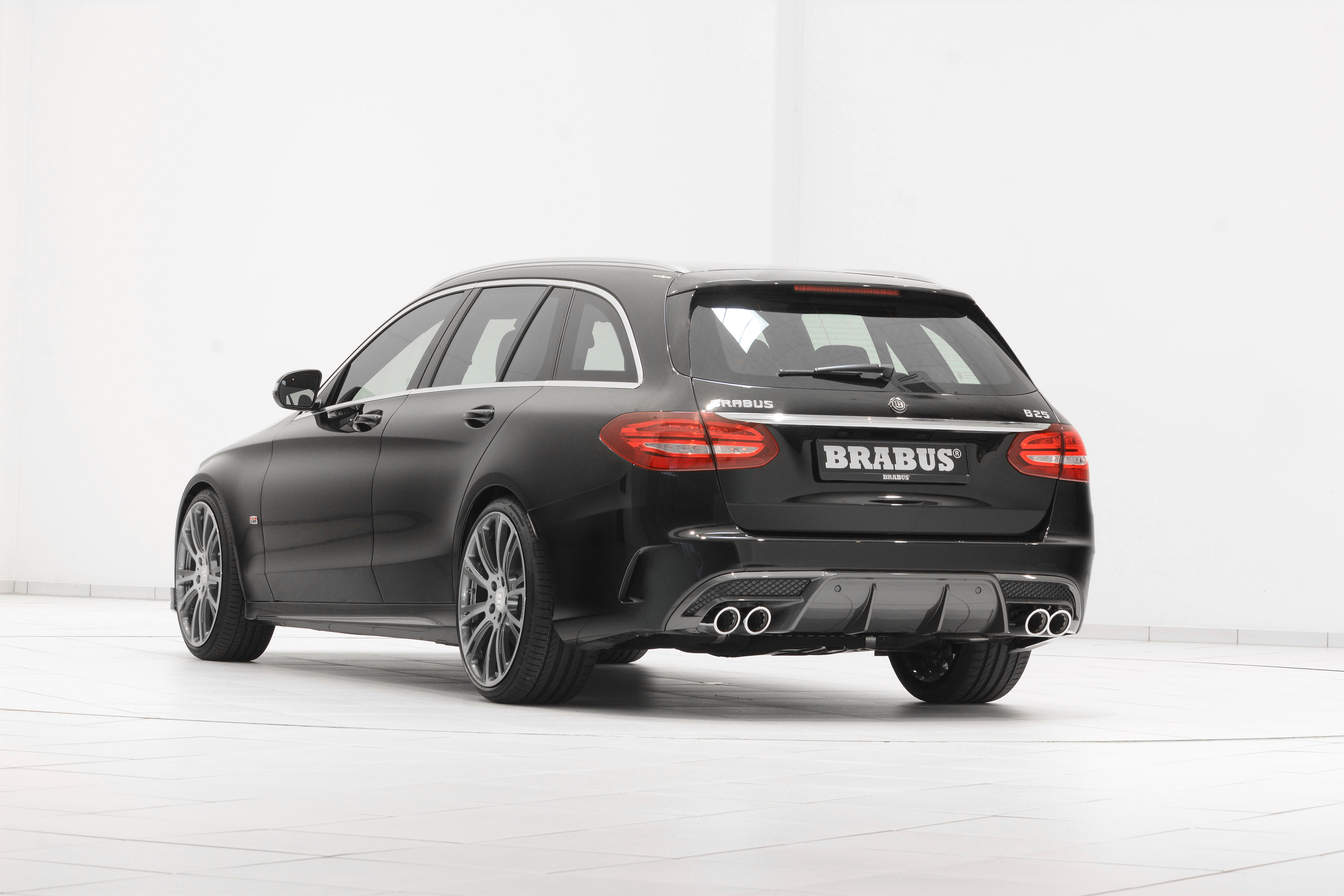 BRABUS Mercedes-Benz C-Class AMG Wagon photo #15