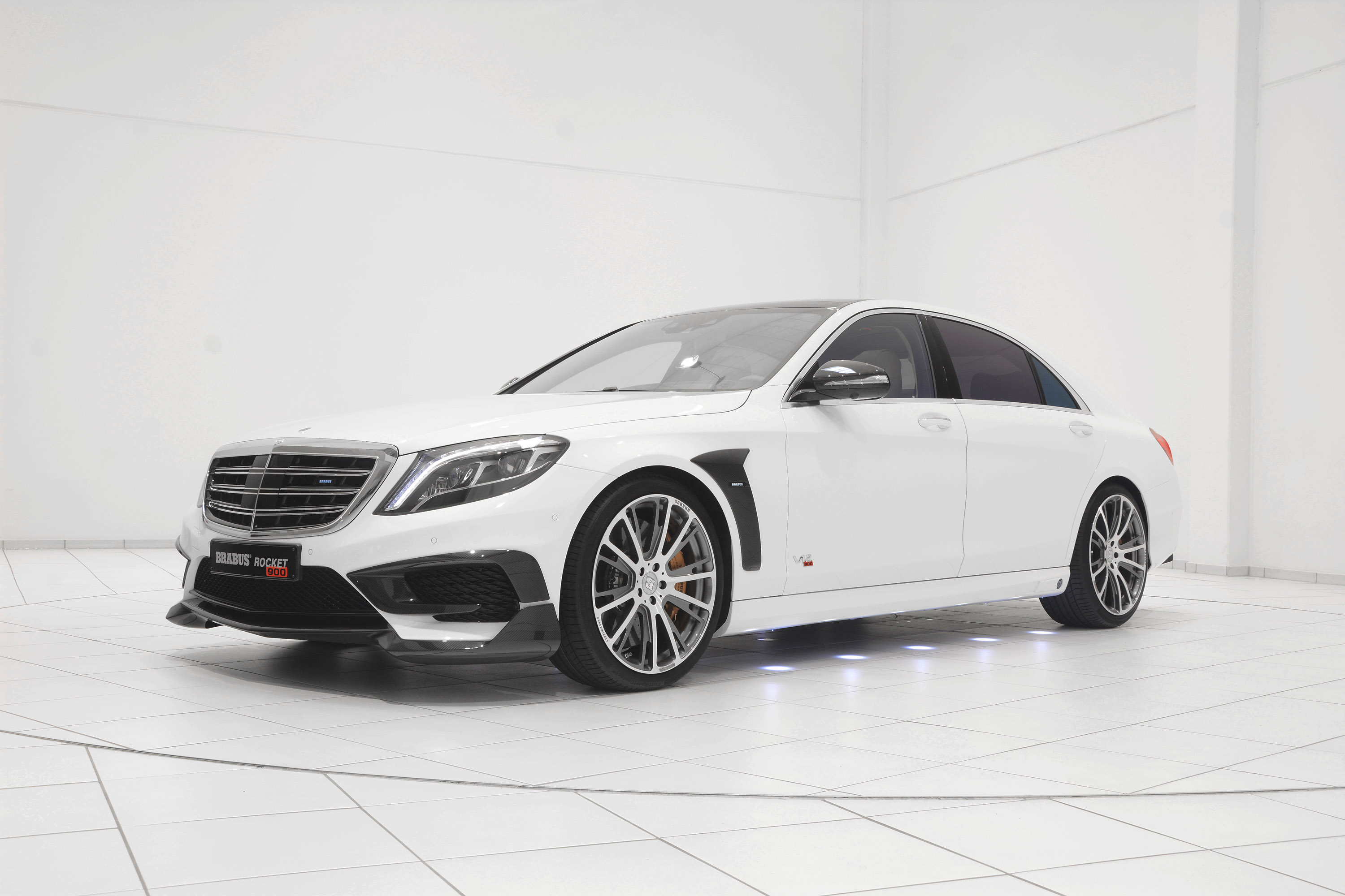 Brabus Mercedes-Benz S65 Rocket 900 photo #2