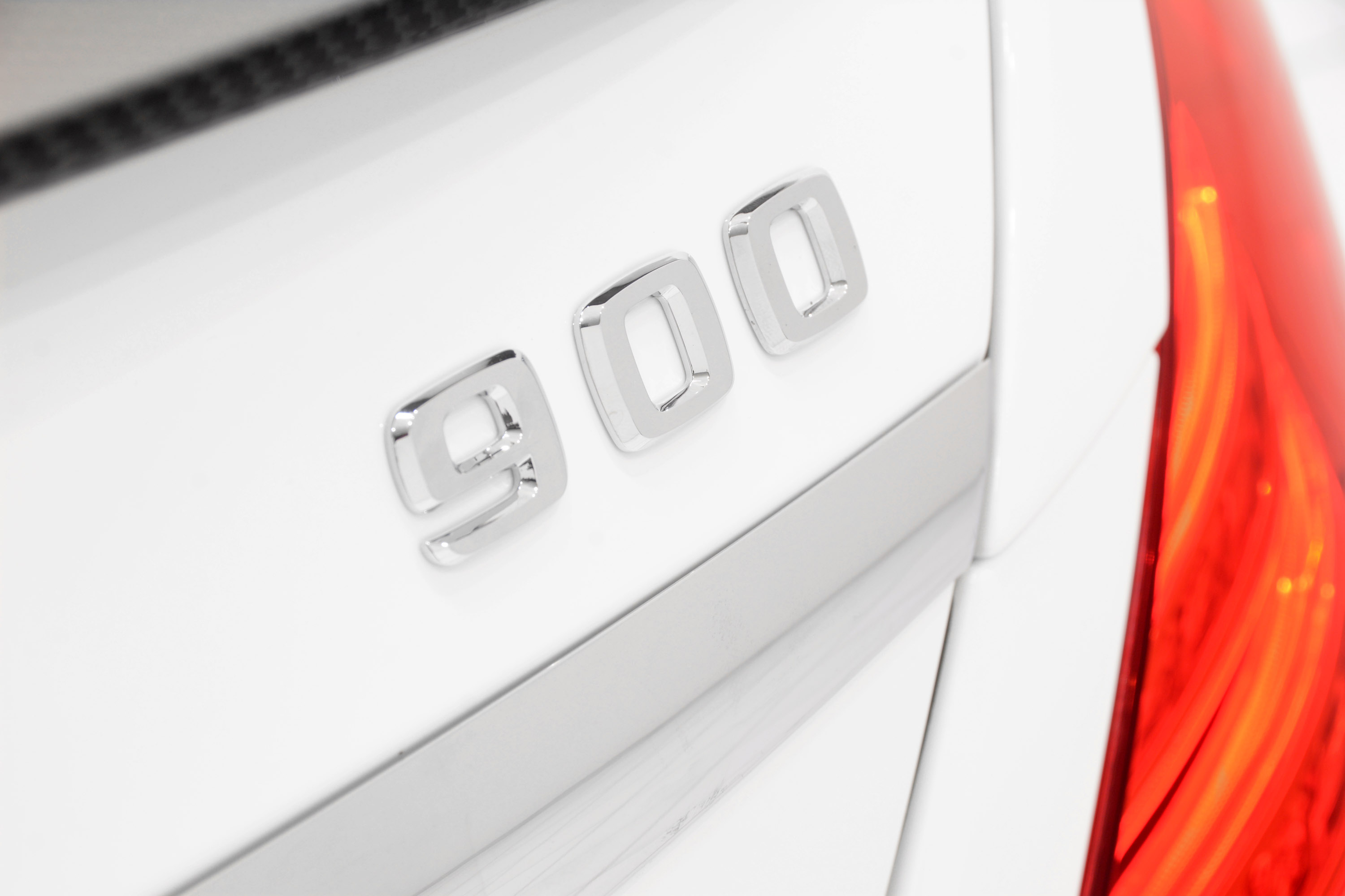 Brabus Mercedes-Benz S65 Rocket 900 photo #18