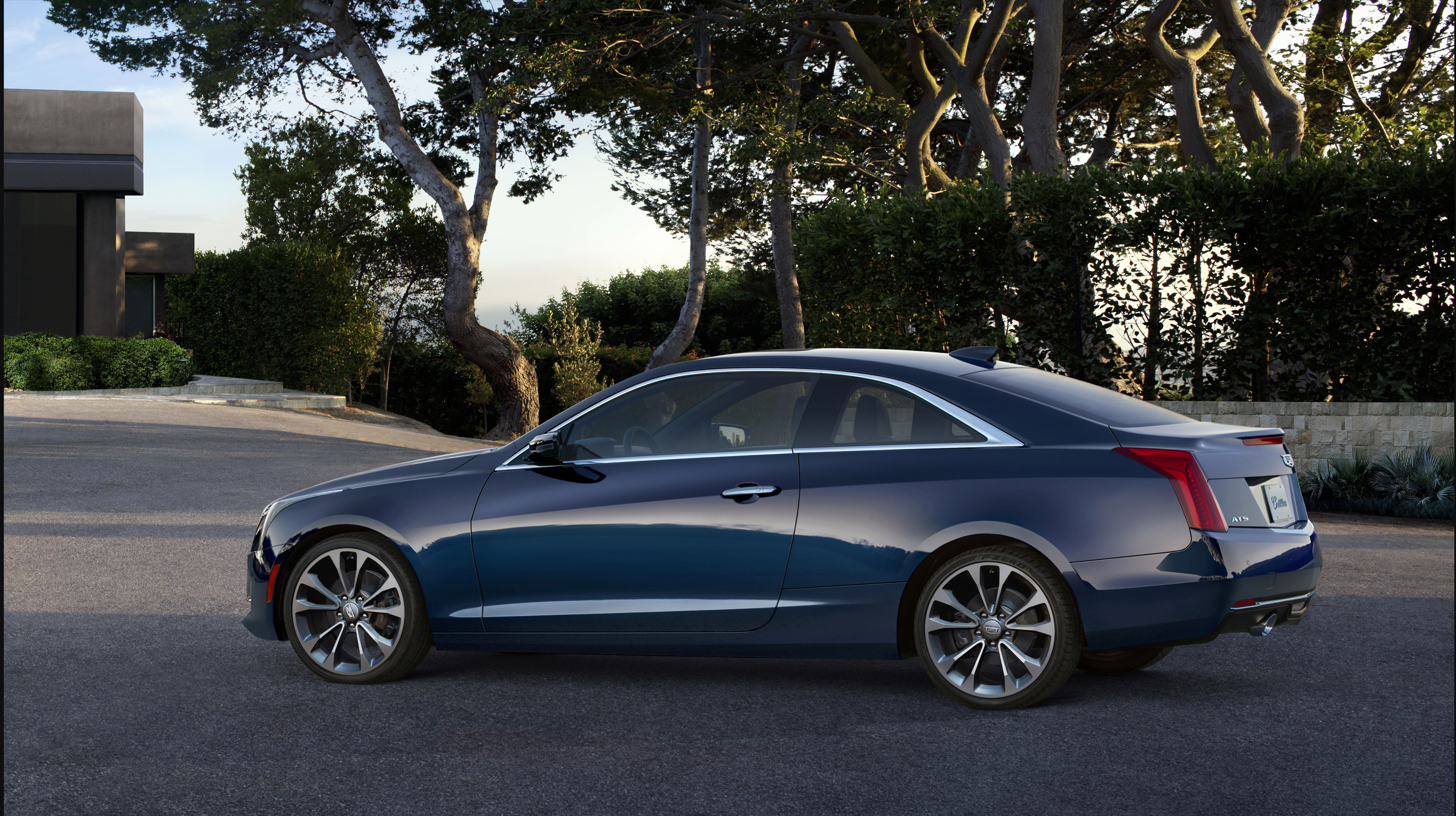 Cadillac ATS Coupe photo #10