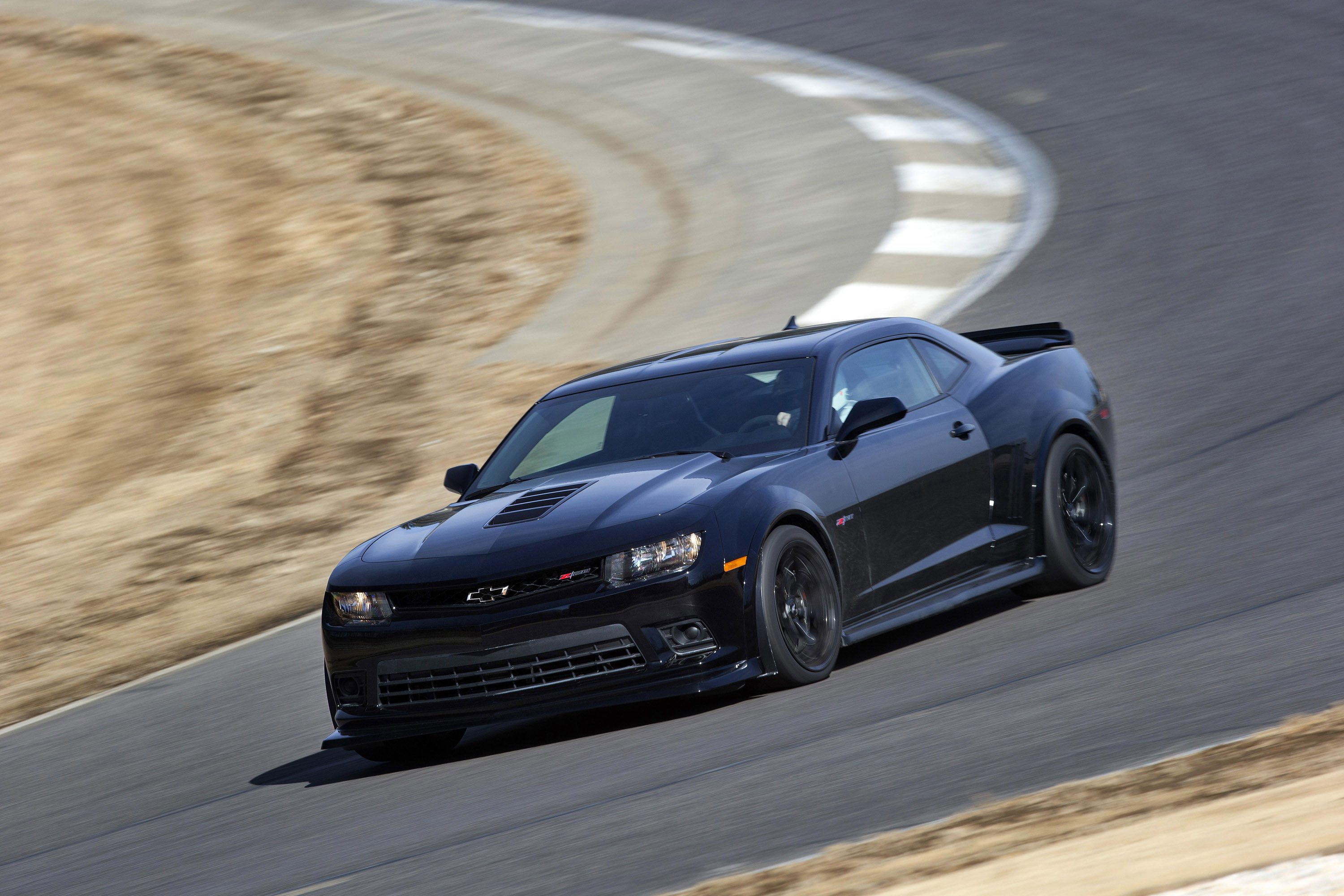 Chevrolet Camaro Z-28 photo #6