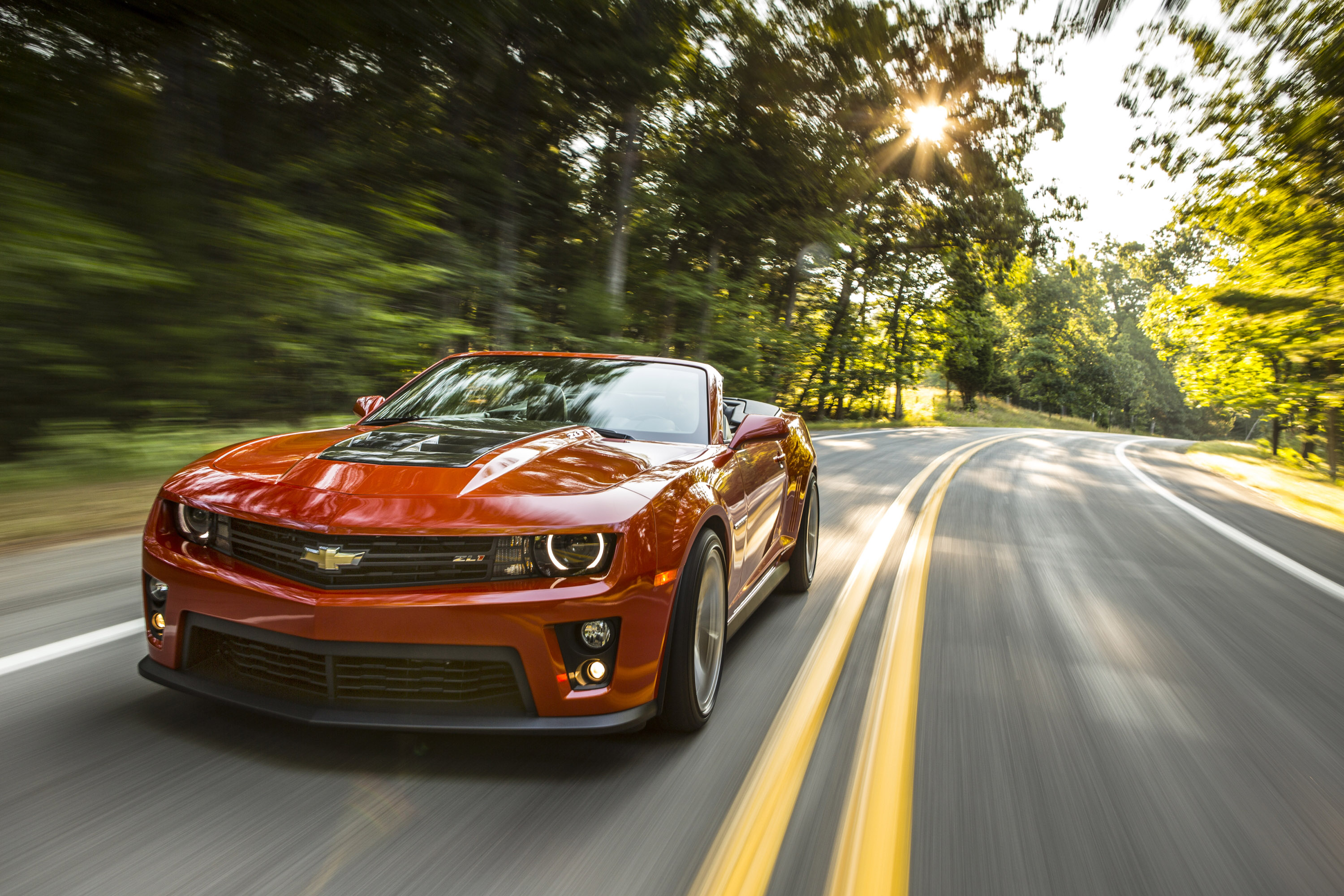 Chevrolet Camaro ZL1 Convertible photo #3