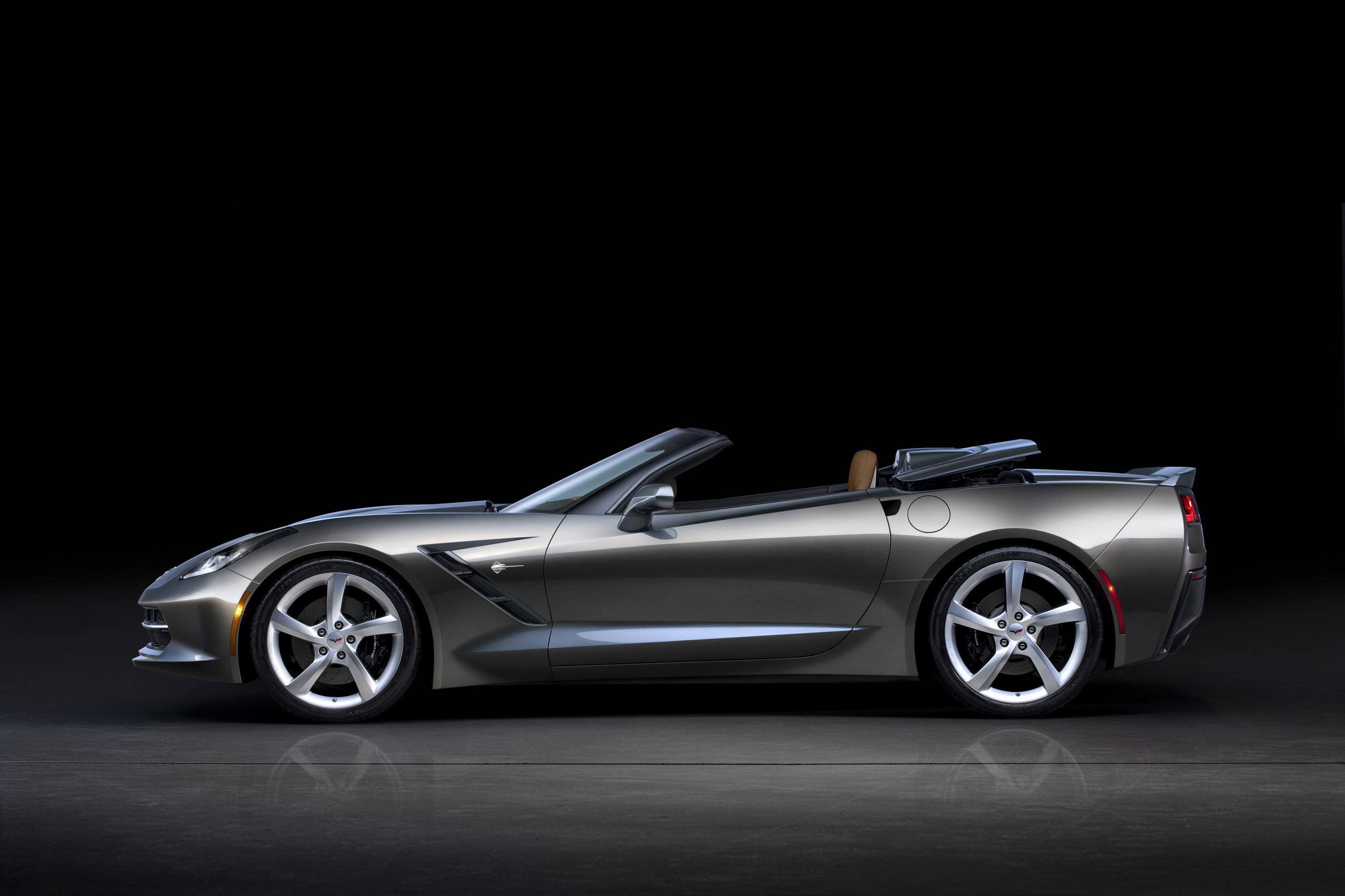 Chevrolet Corvette Stingray Convertible photo #17