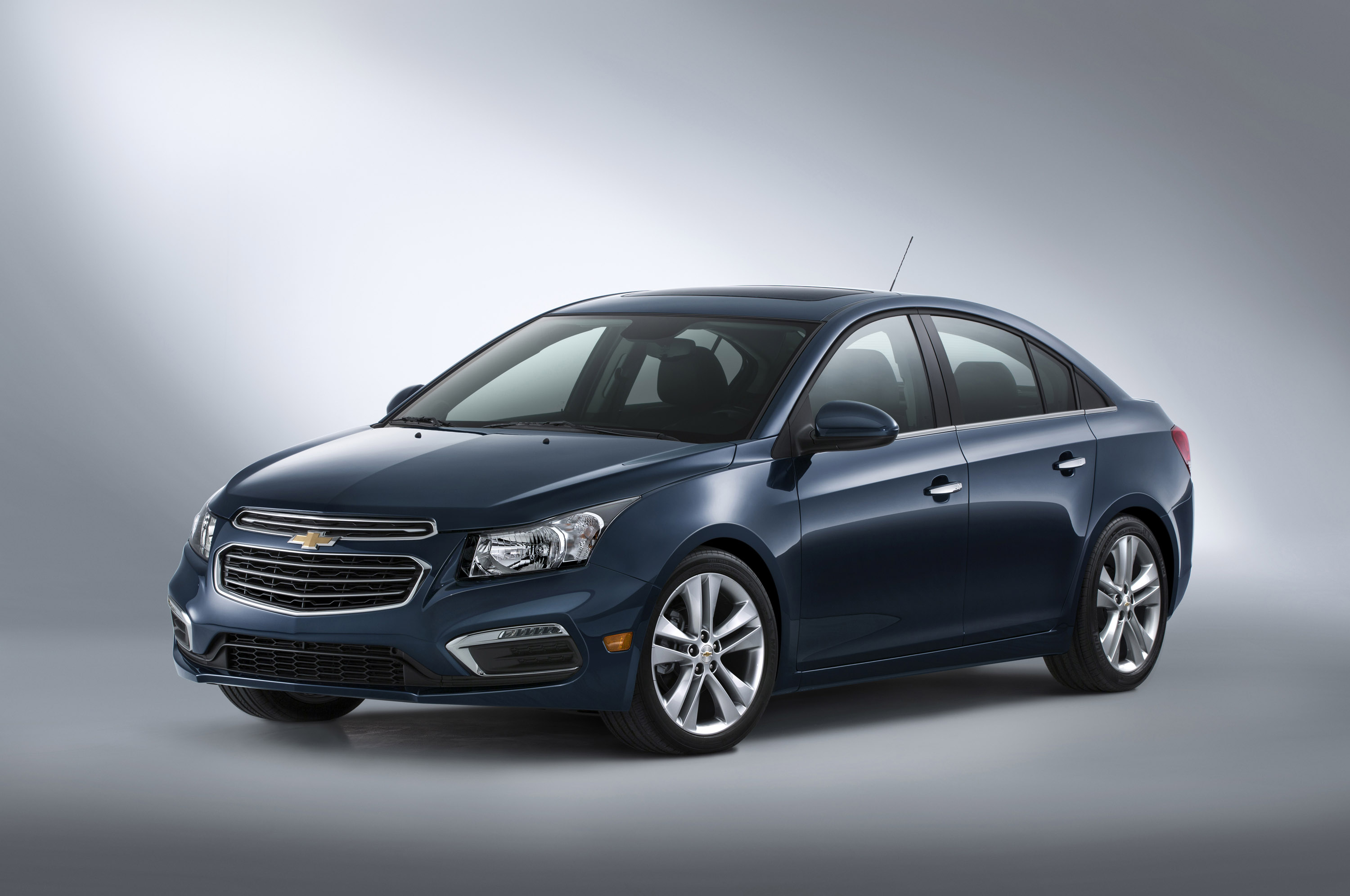 Chevrolet Cruze photo #1