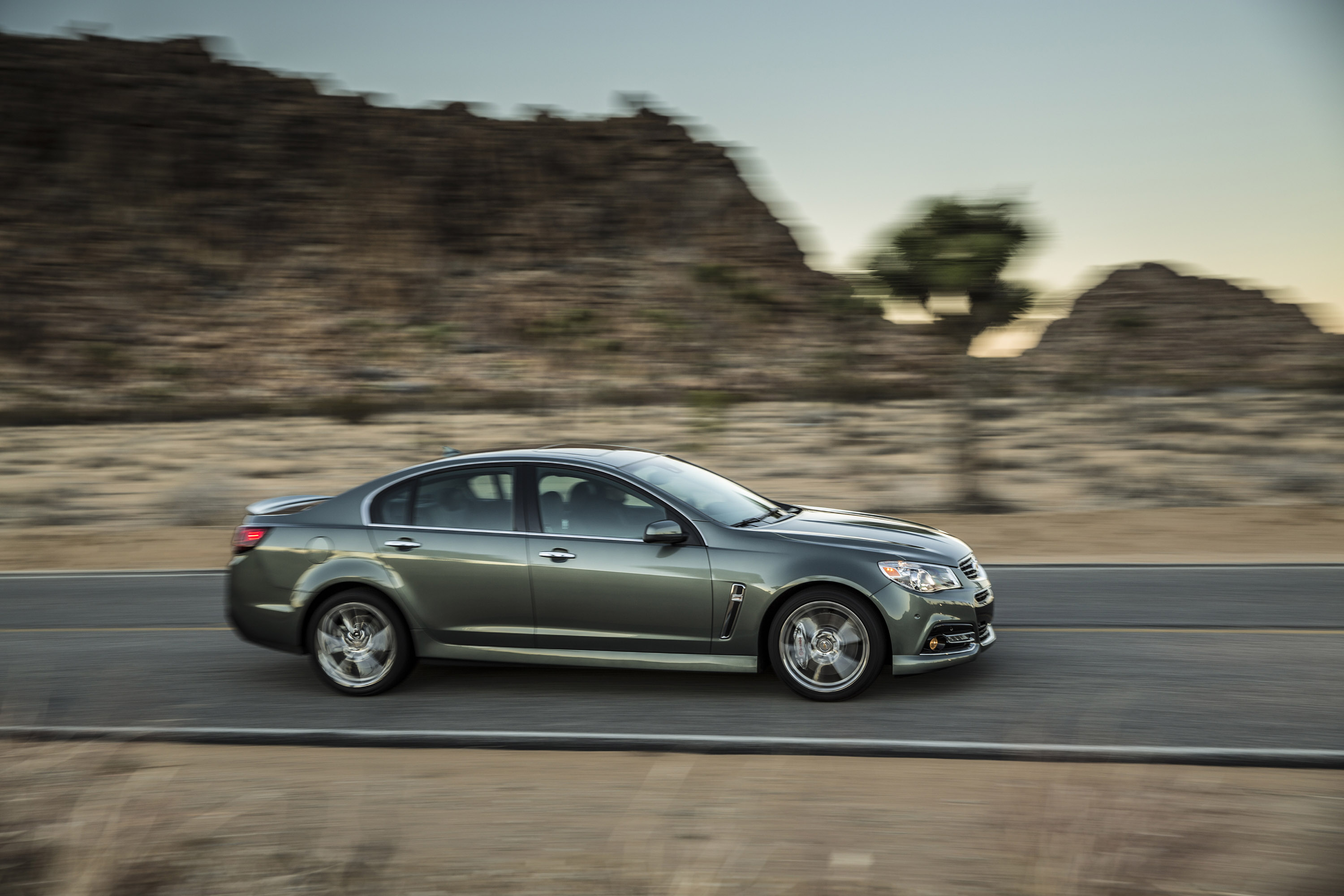 Chevrolet SS photo #16