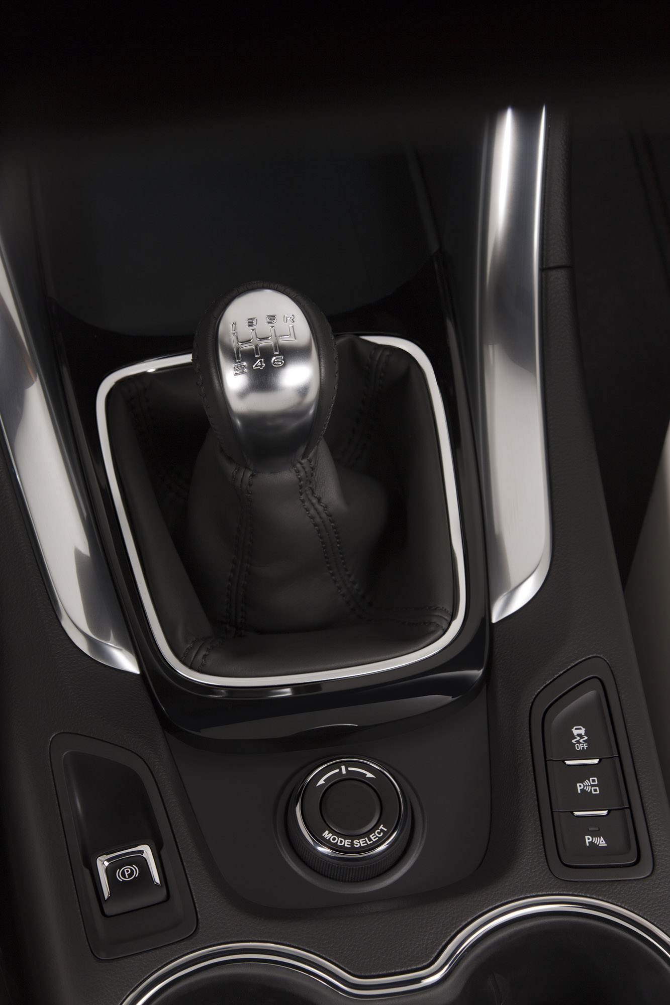 Chevrolet SS photo #36