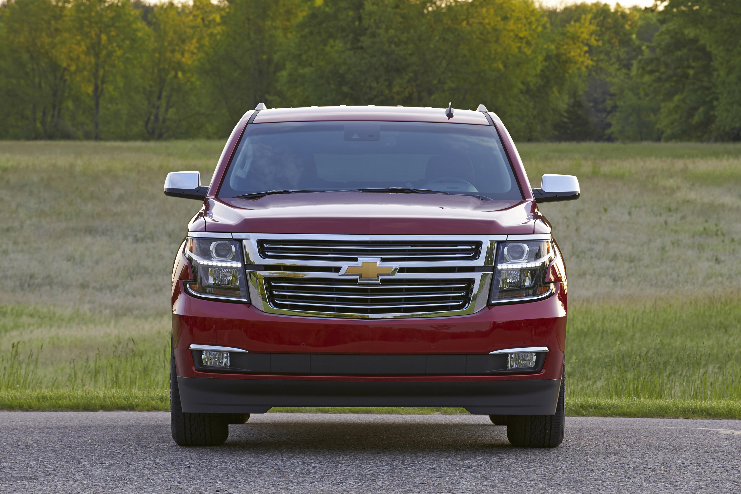 Chevrolet Suburban LTZ photo #3