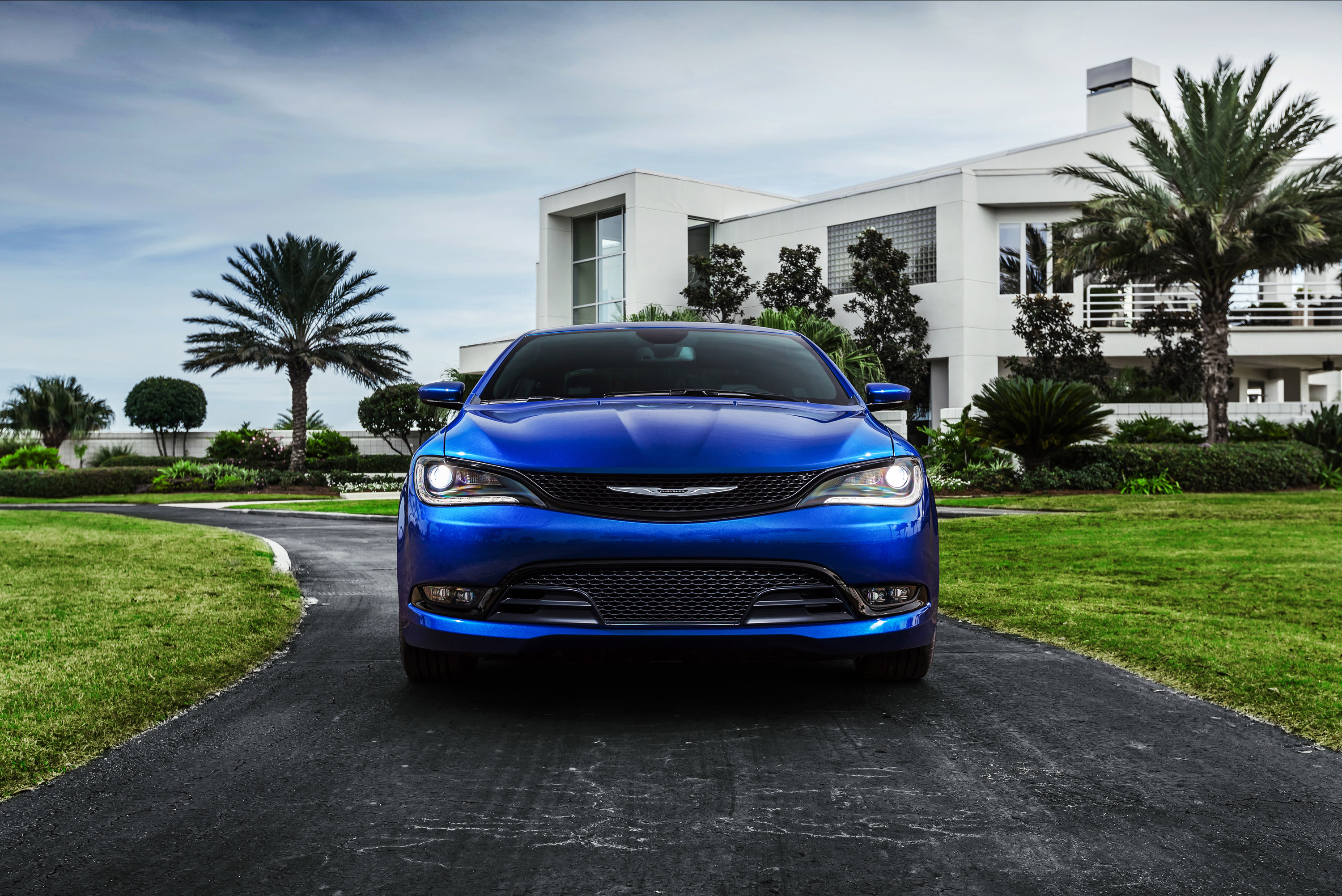Chrysler 200 photo #15