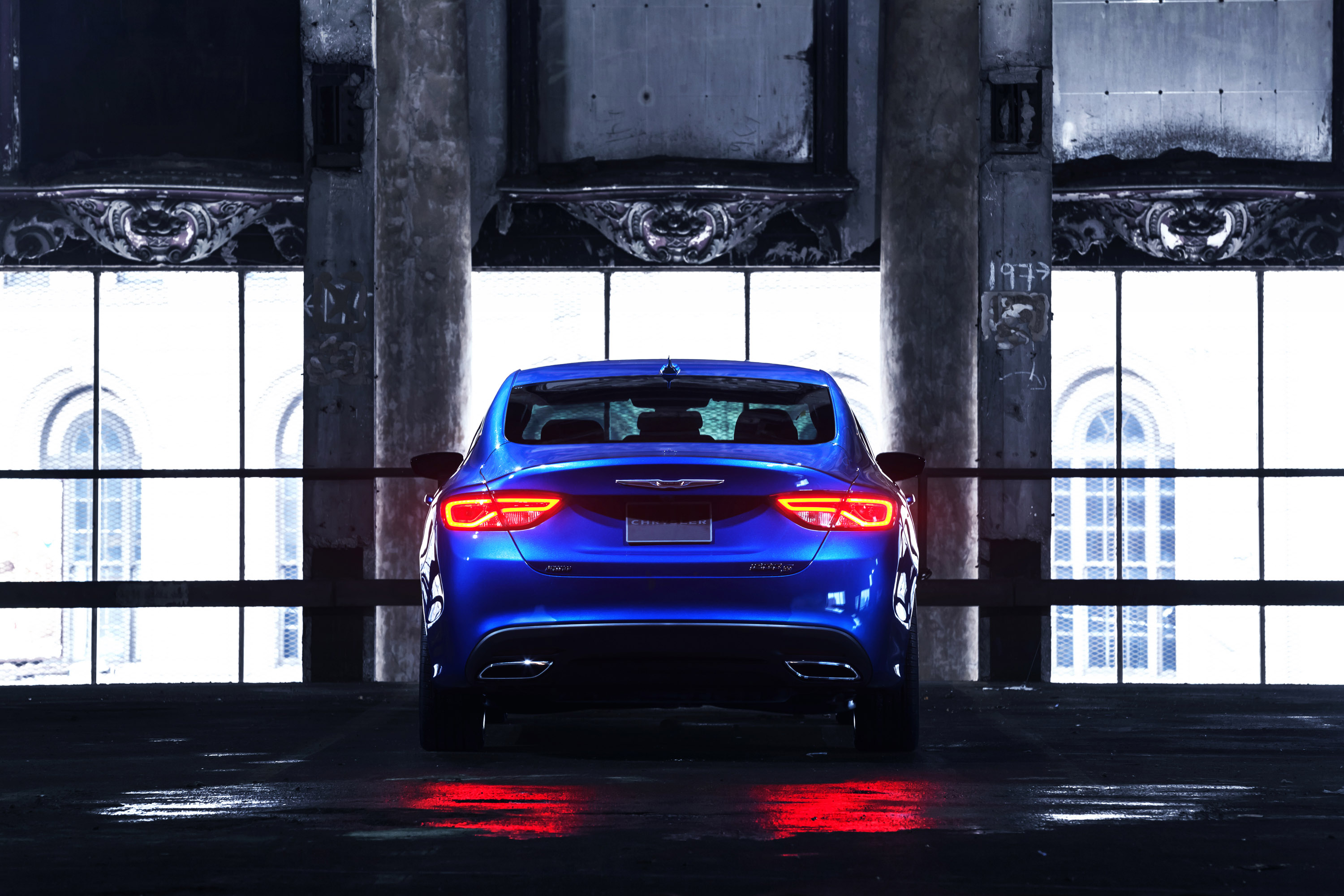 Chrysler 200 photo #37