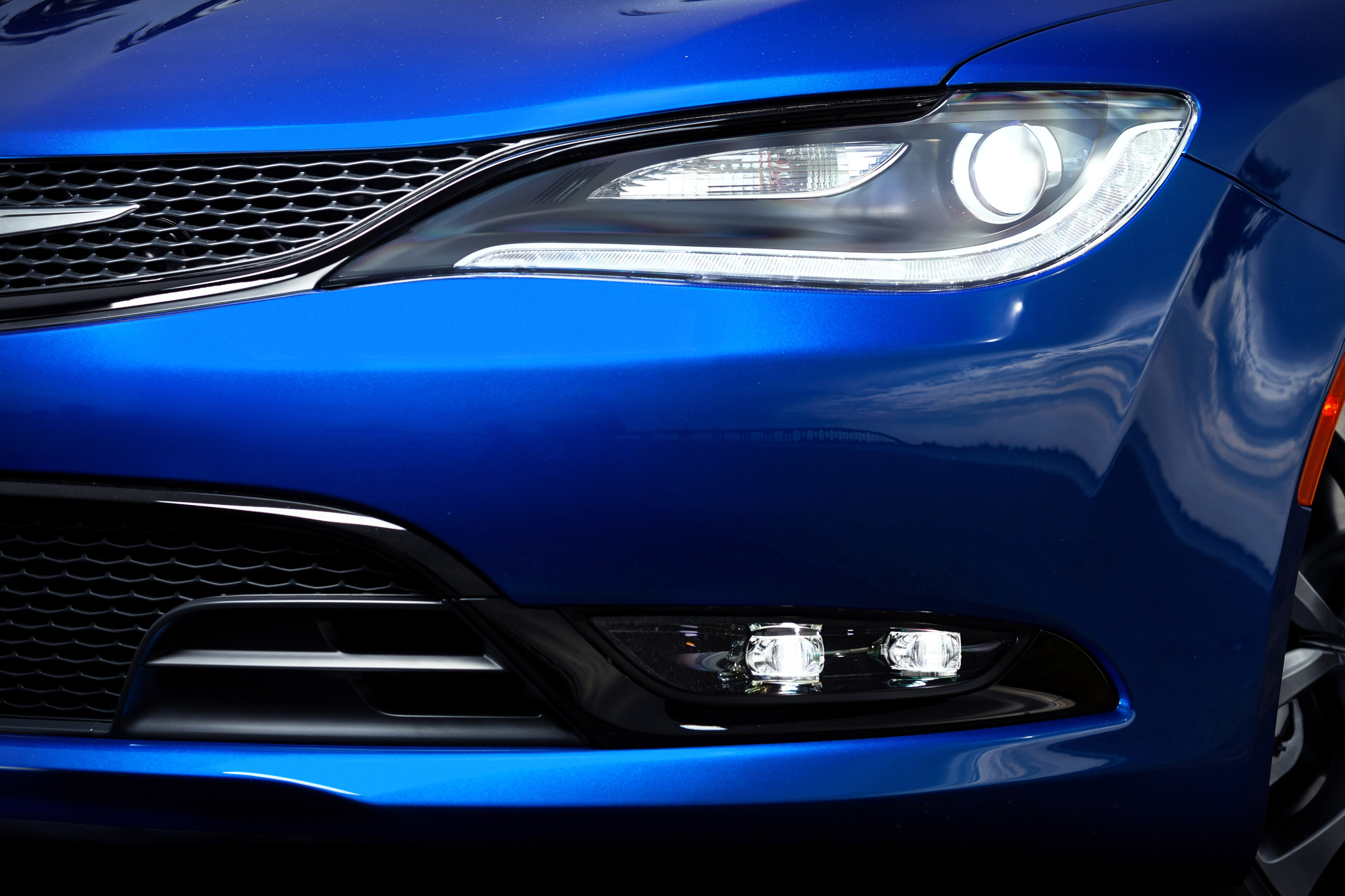 Chrysler 200 photo #89