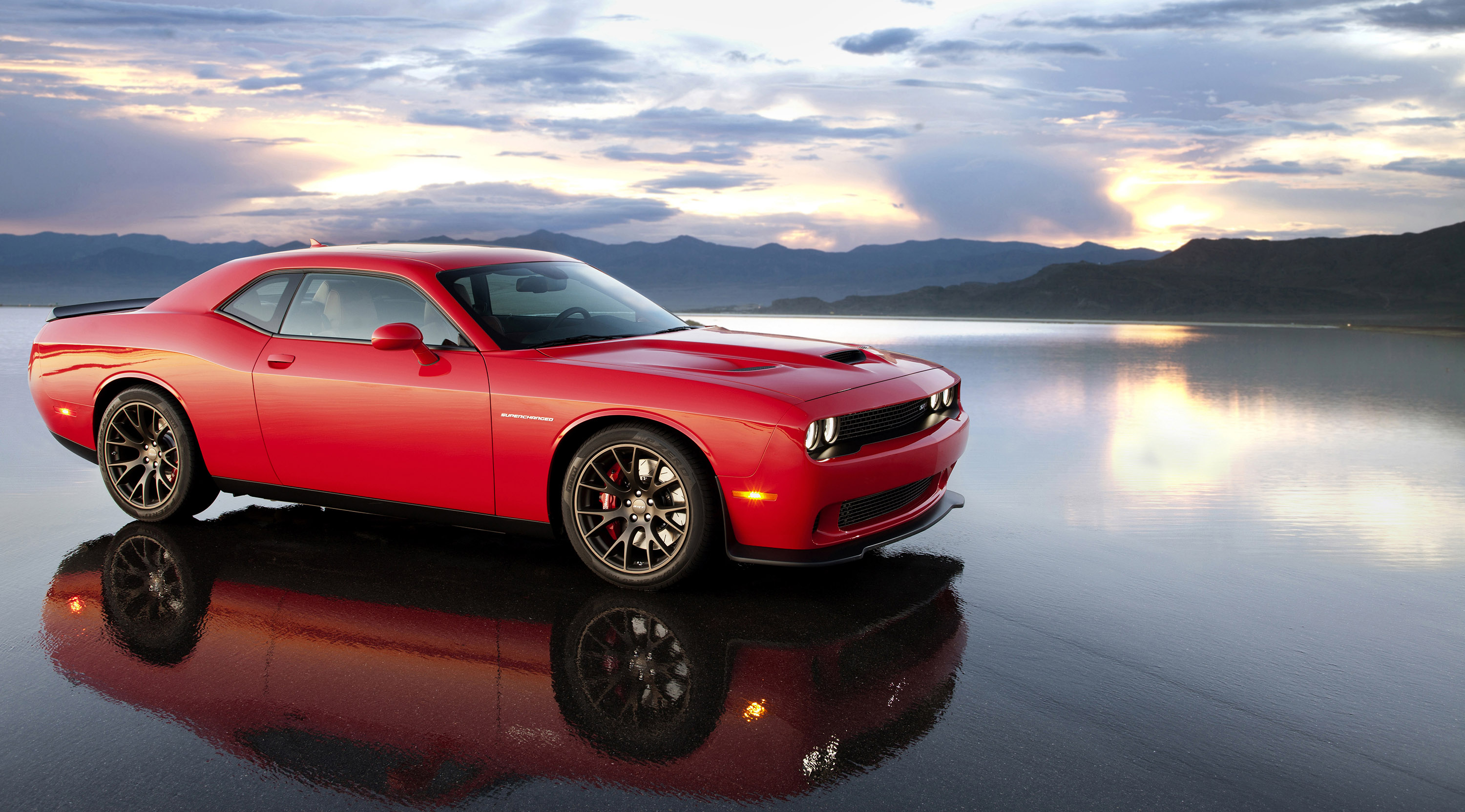 Dodge Challenger SRT Hellcat photo #4